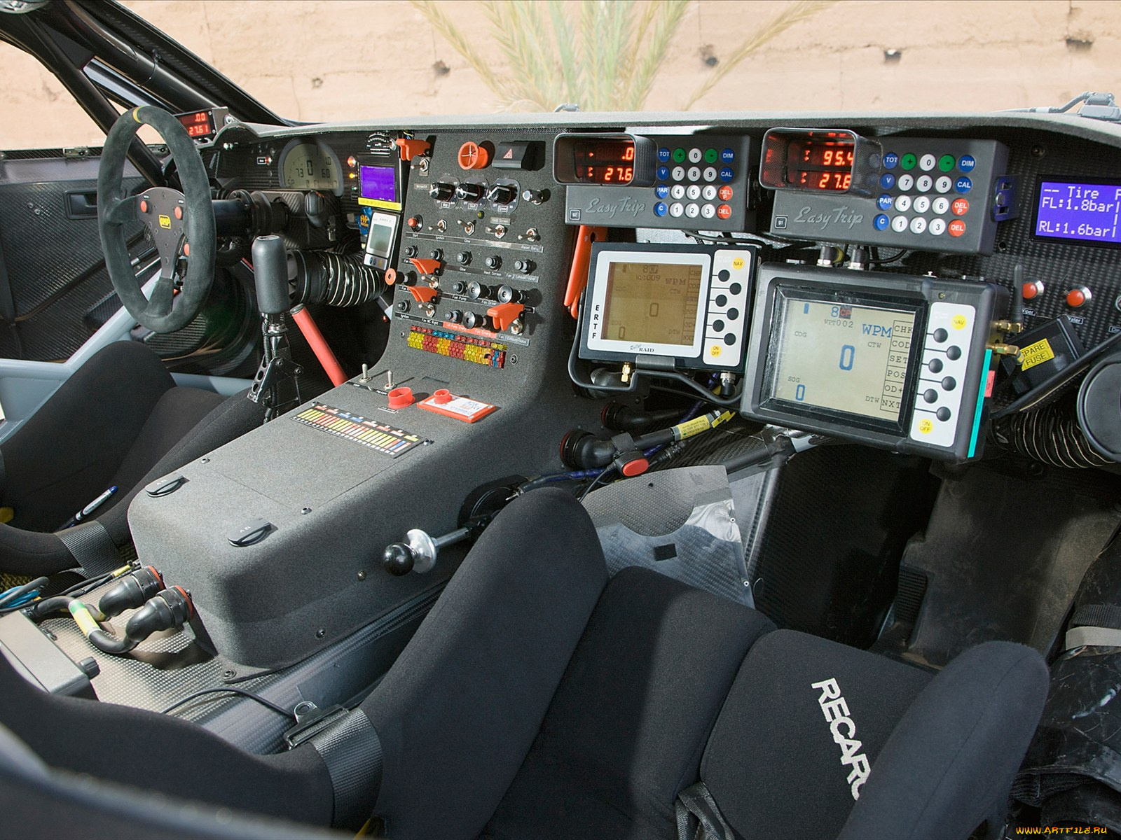 автомобили, спидометры, торпедо