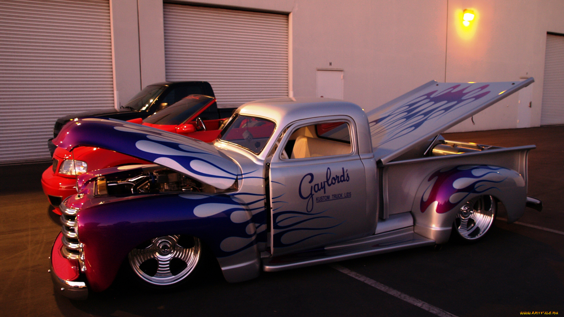 автомобили, разные, вместе