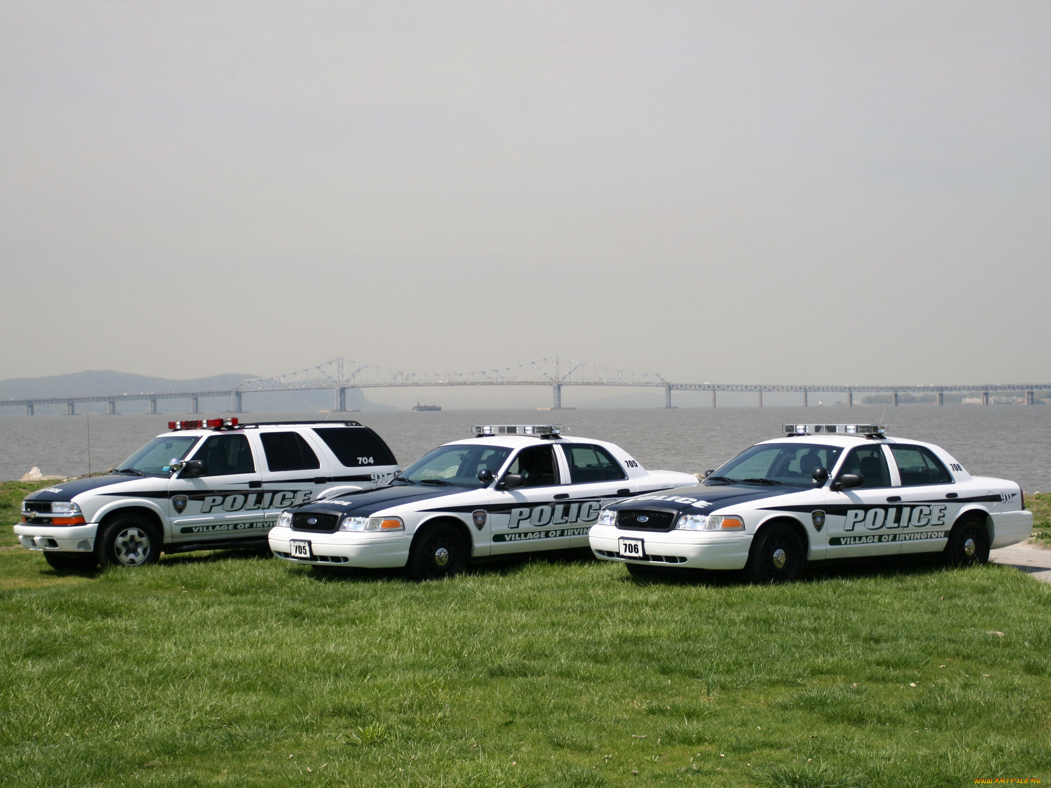 автомобили, полиция