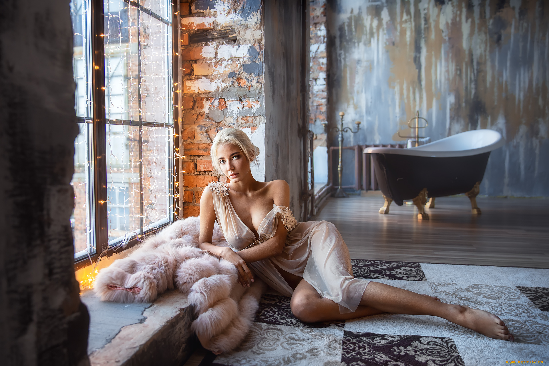 девушки, катерина, ширяева, прозрачная, одежда, окно, ванна, сквозь, одежду, шубы, катерина, ширяева, кирпич