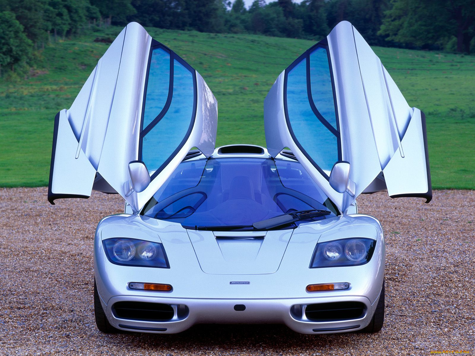 автомобили, mclaren