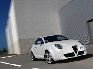 Картинка автомобили alfa romeo