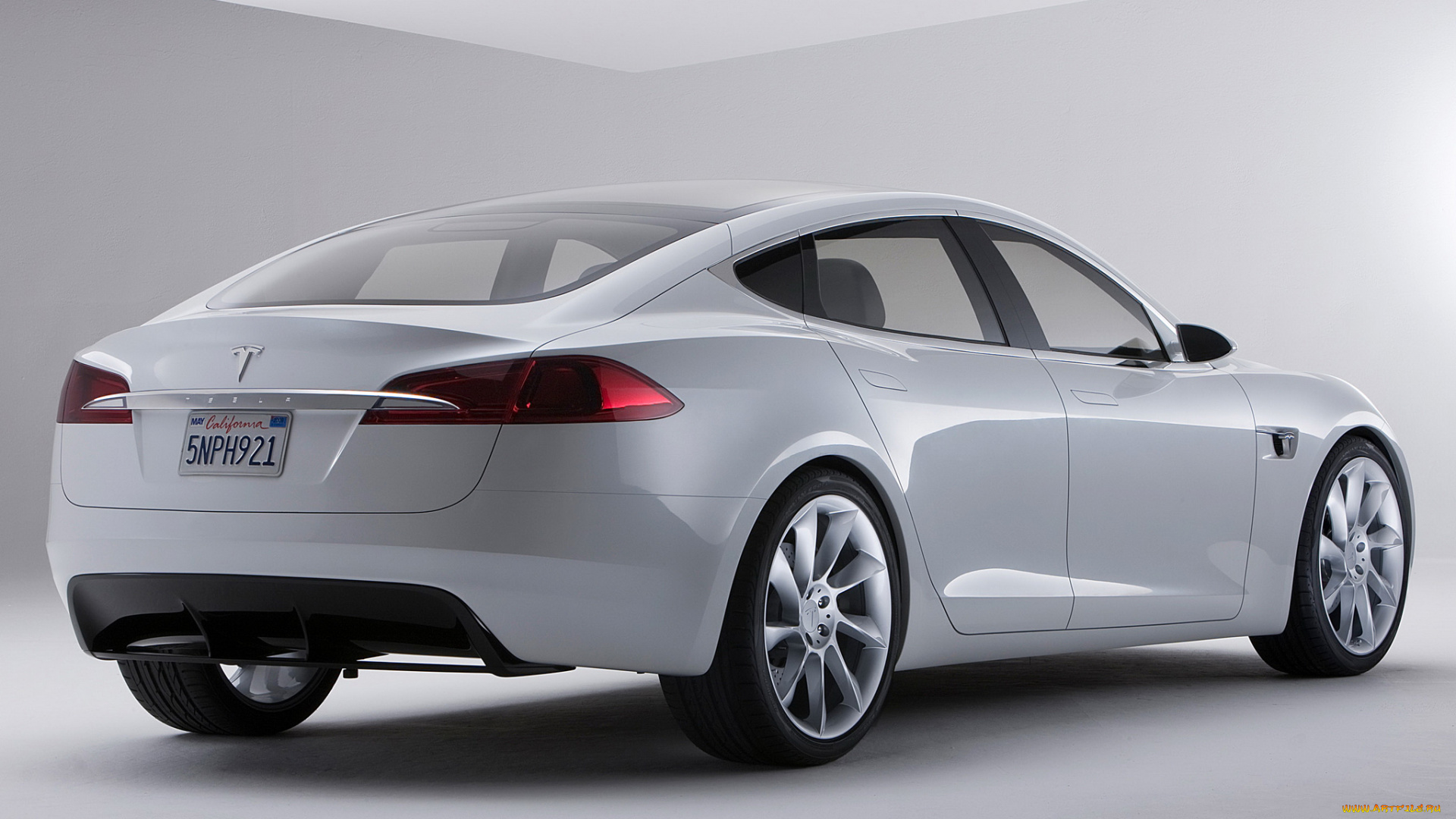 автомобили, tesla