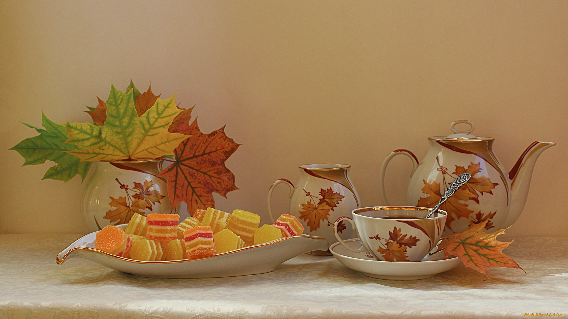 еда, конфеты, , шоколад, , сладости, мармелад, клен, натюрморт, осень, чай, листья