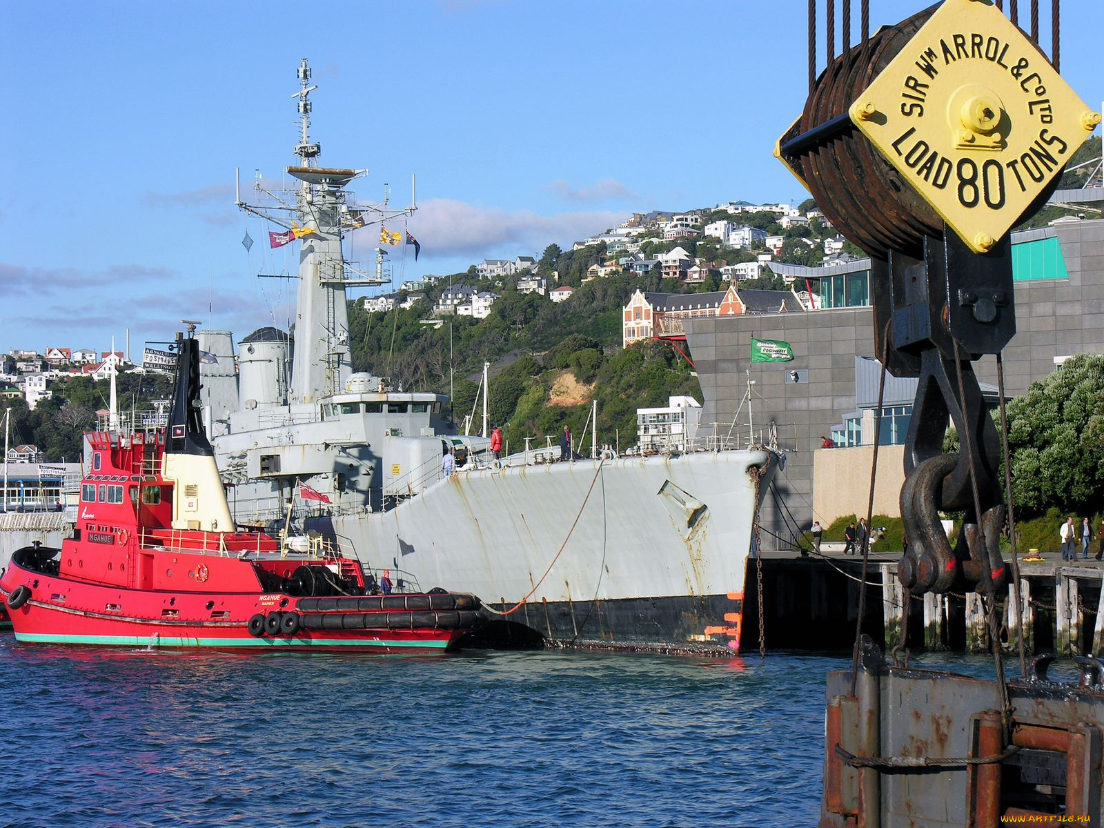 корабли, разные, вместе