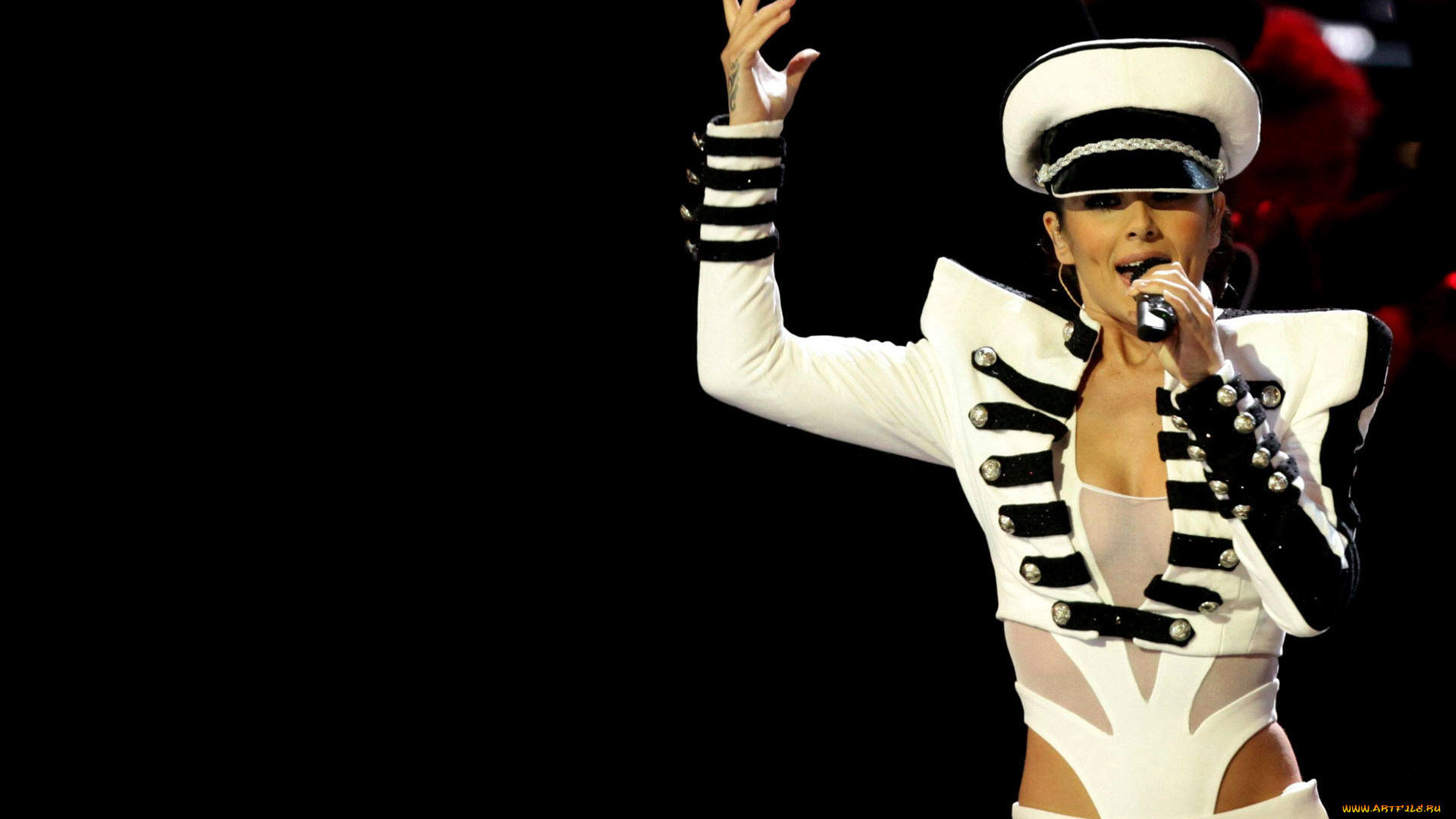 Cheryl, Ann, Cole, девушки