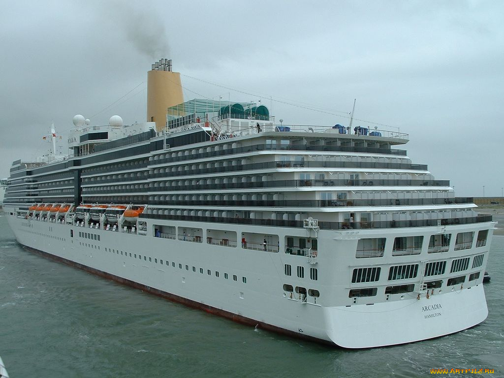 корабли, лайнеры