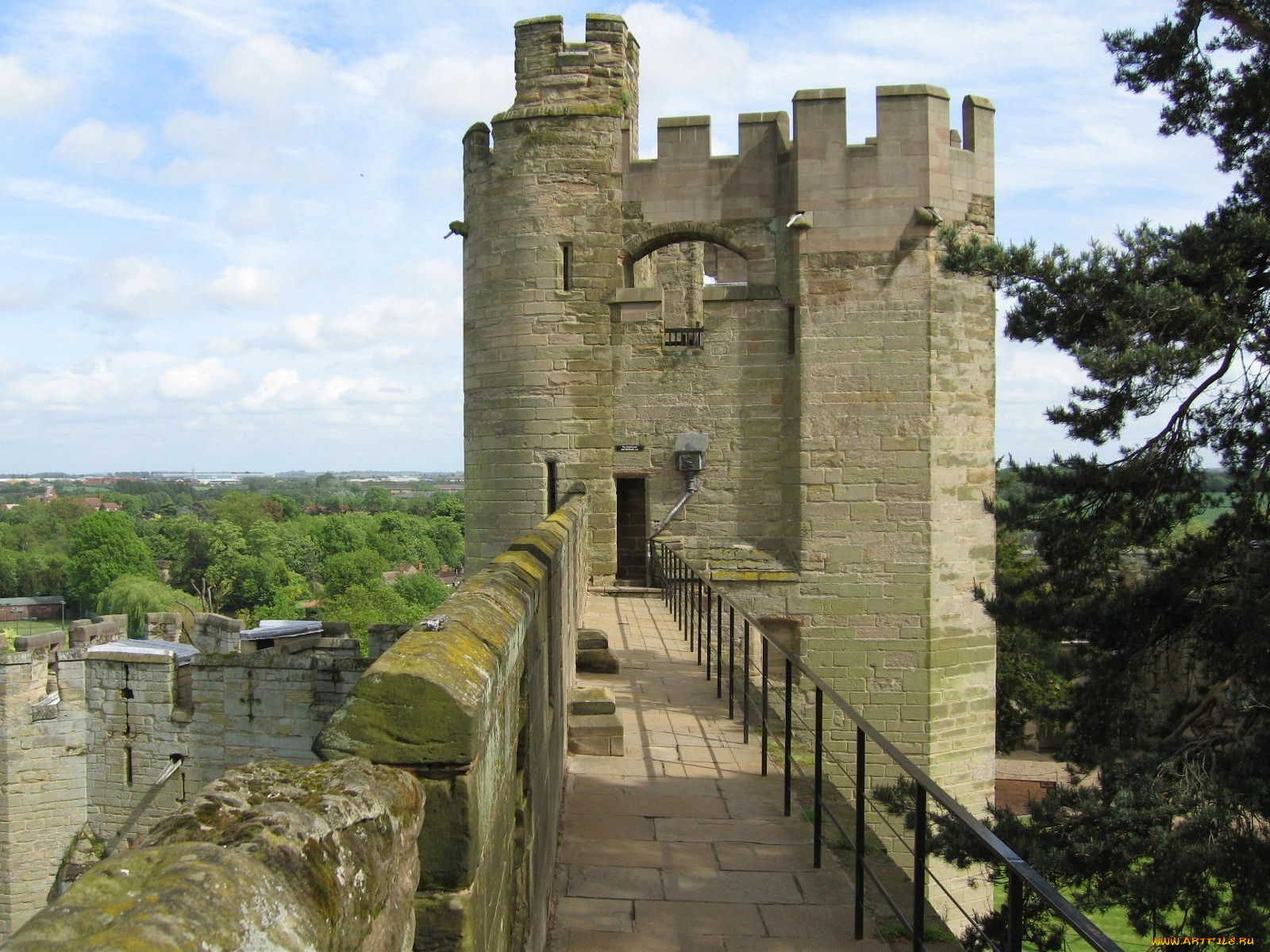 города, дворцы, замки, крепости