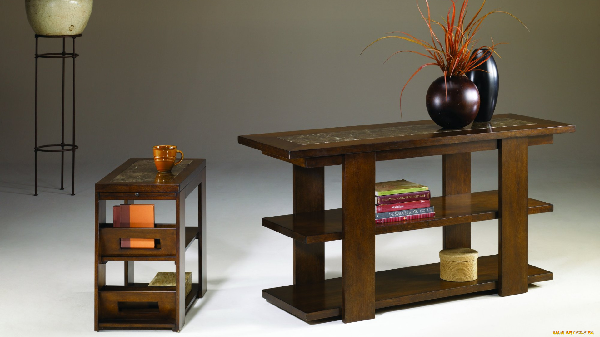 интерьер, мебель, вазы, тумбочки