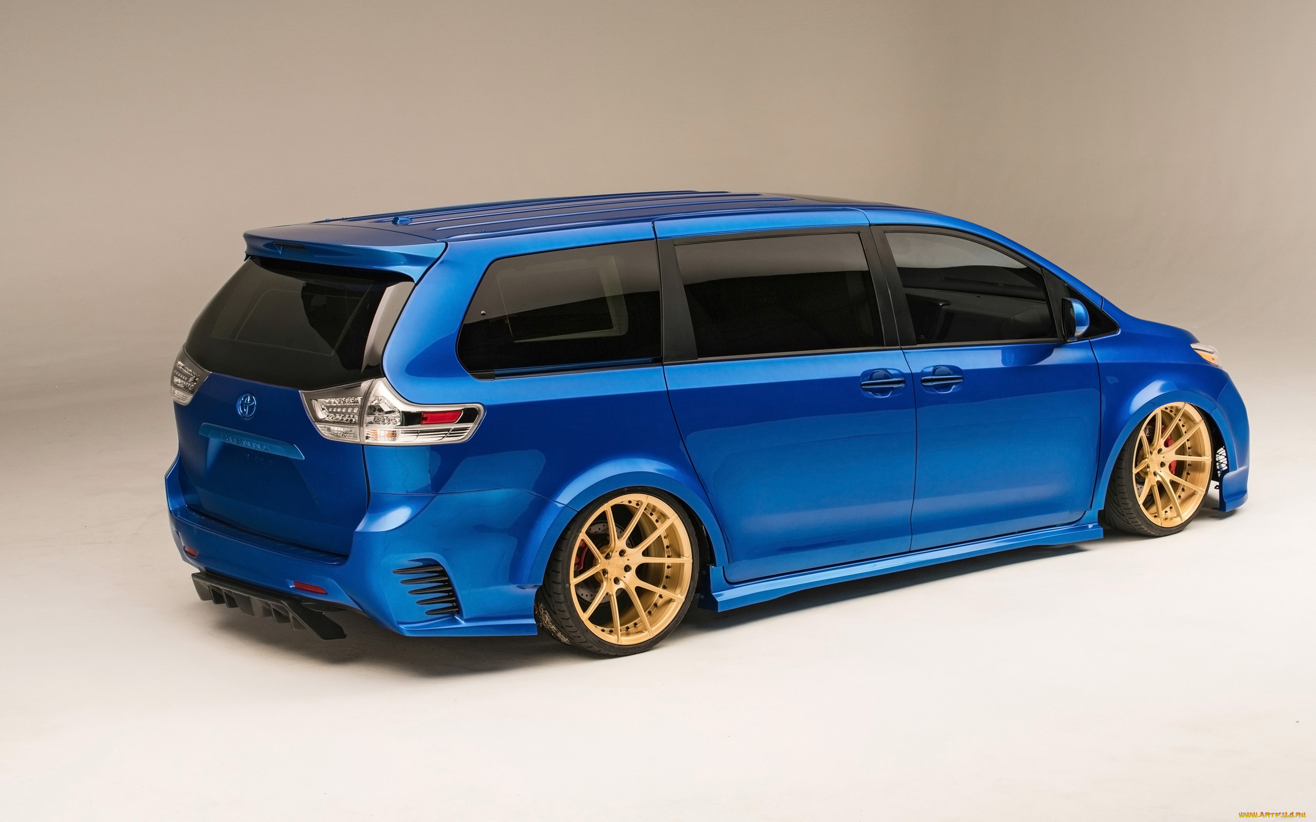 2016-toyota-extreme-sienna, автомобили, custom, van`s, toyota