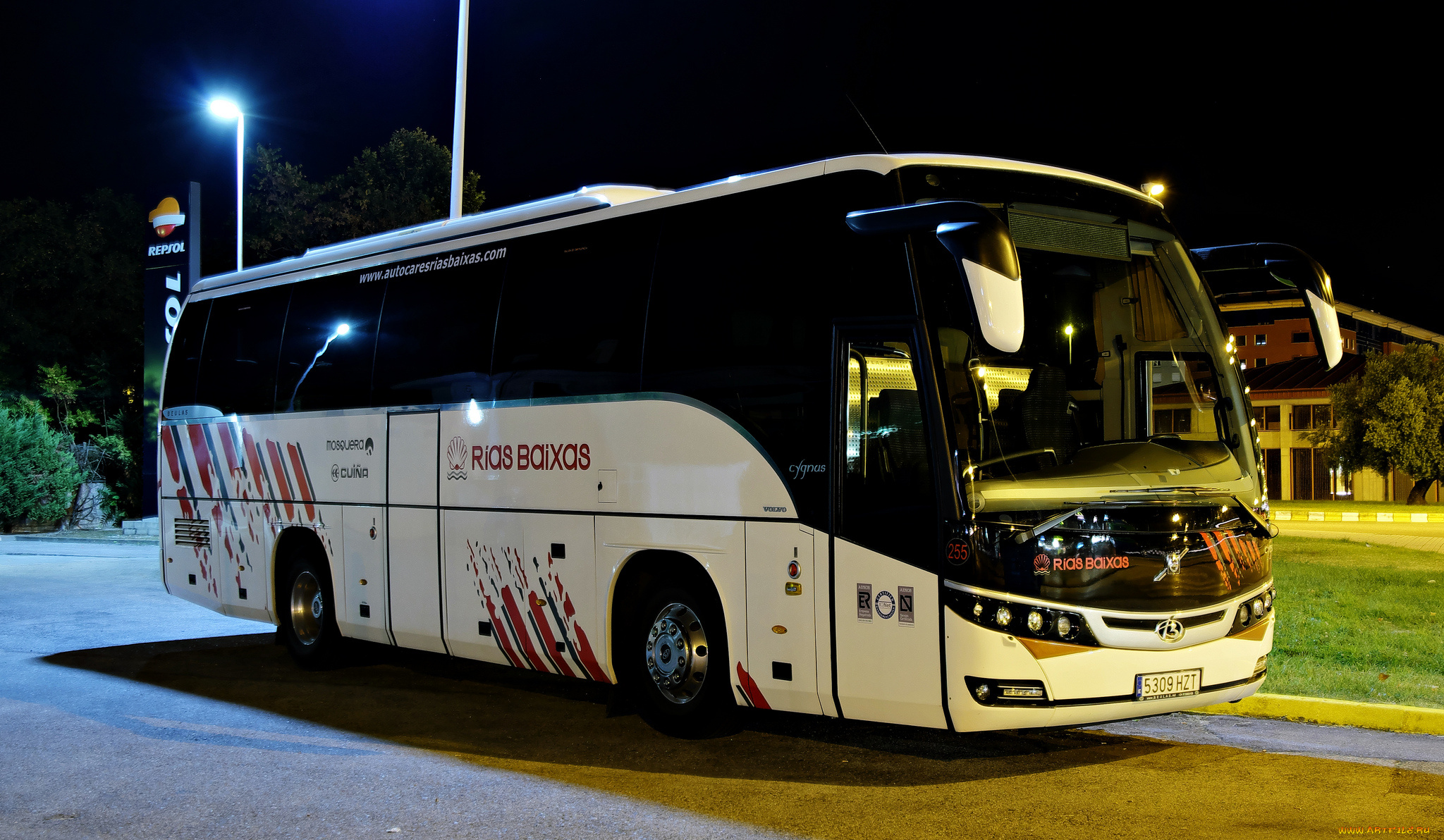 автомобили, автобусы, автобус