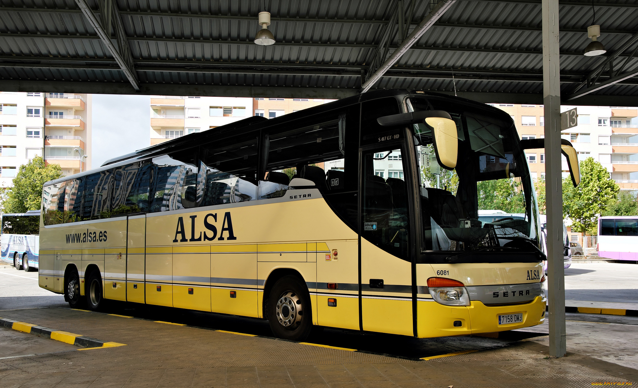 автомобили, автобусы, автобус