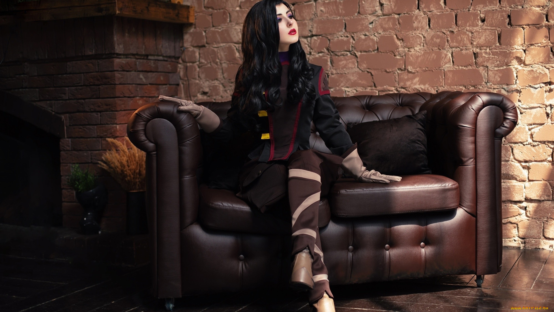 roxolana, ridel, девушки, девушка, женщина, брюнетка, темноволосая, сексуальная, модель, звезда, позирует, разная, обувь, верхняя, стильная, одежда, нижнее, эротическое, бельё, трусы, лифчик, колготки, чулки, аксессуары, макияж, и, множество, элементов, на, фотографии