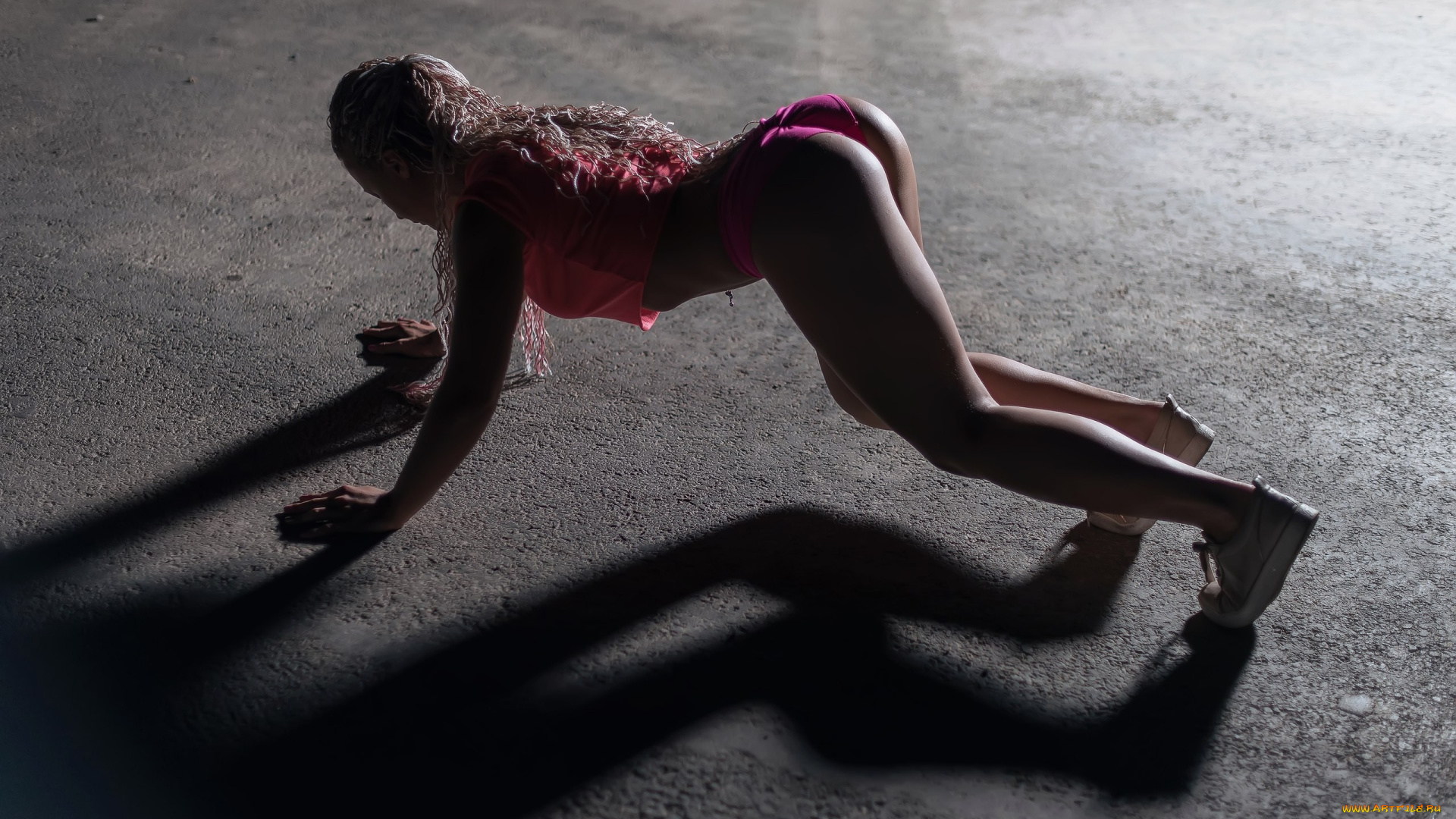 сексуальная, девушка, девушки, -, рыжеволосые, и, разноцветные, девушка, женщина, разноцветная, сексуальная, модель, звезда, позирует, разная, обувь, верхняя, стильная, одежда, нижнее, эротическое, бельё, трусы, лифчик, аксессуары, макияж, колготки, чулки, и, множество, элементов, на, фотографии