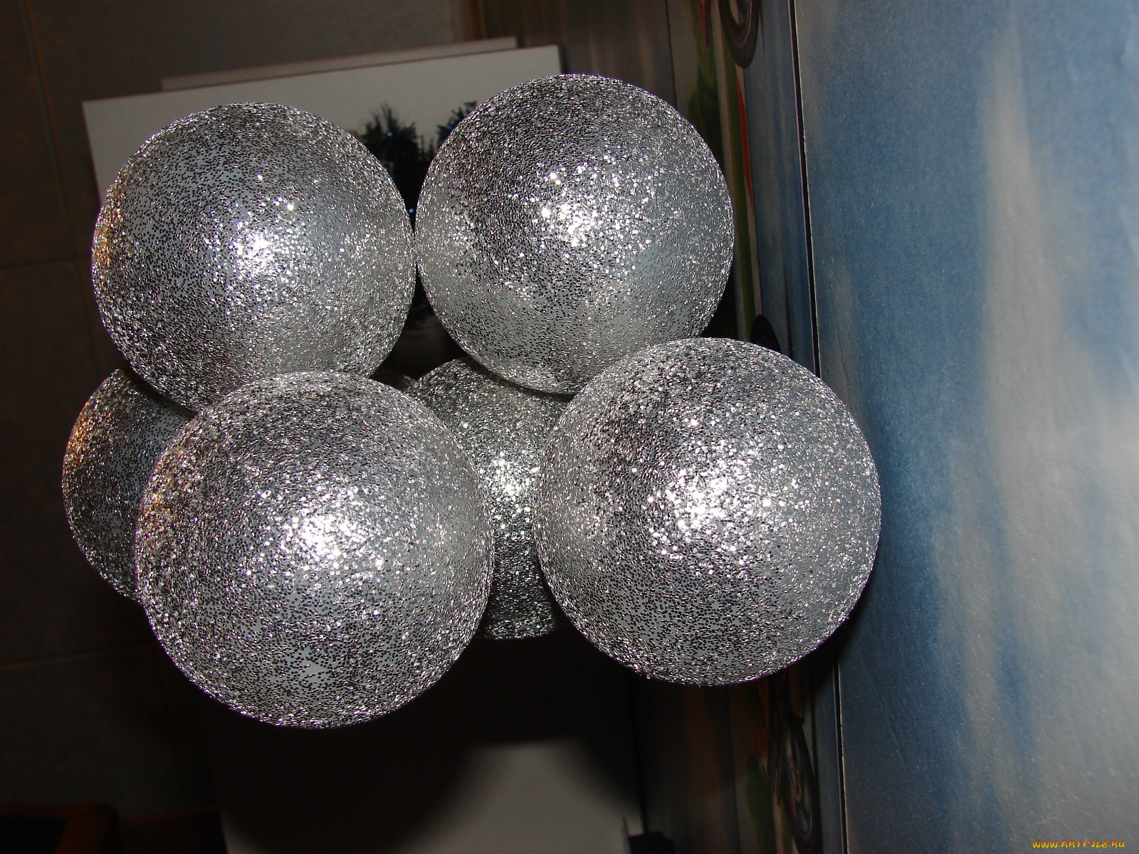 праздничные, шарики