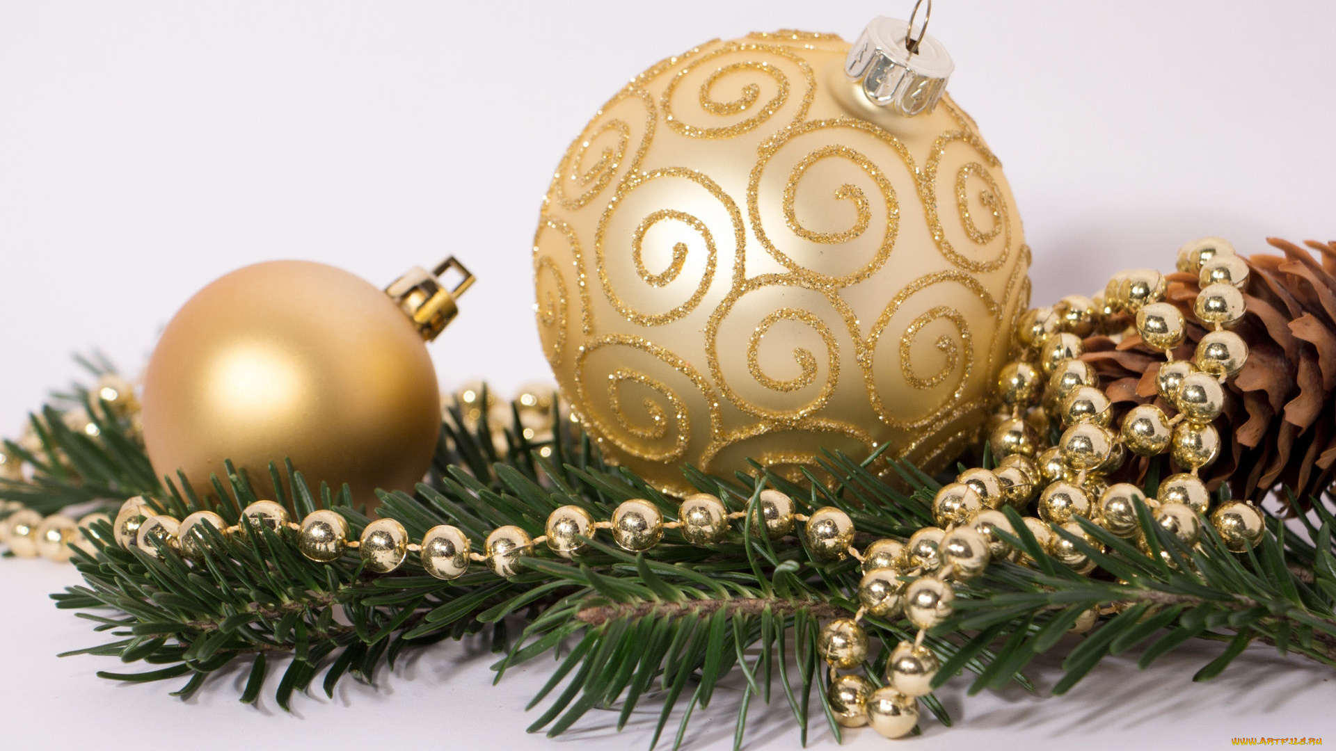 праздничные, шары, бусы, шарики, шишка