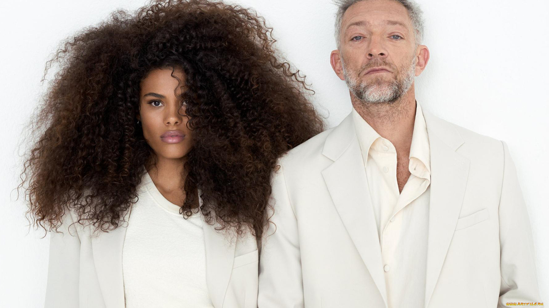 vincent, cassel, and, tina, kunakey, разное, знаменитости, tina, kunakey, vincent, cassel, девушка, модель, красотка, макияж, причёска, актёр, актриса, пара, темнокожая, чернокожая