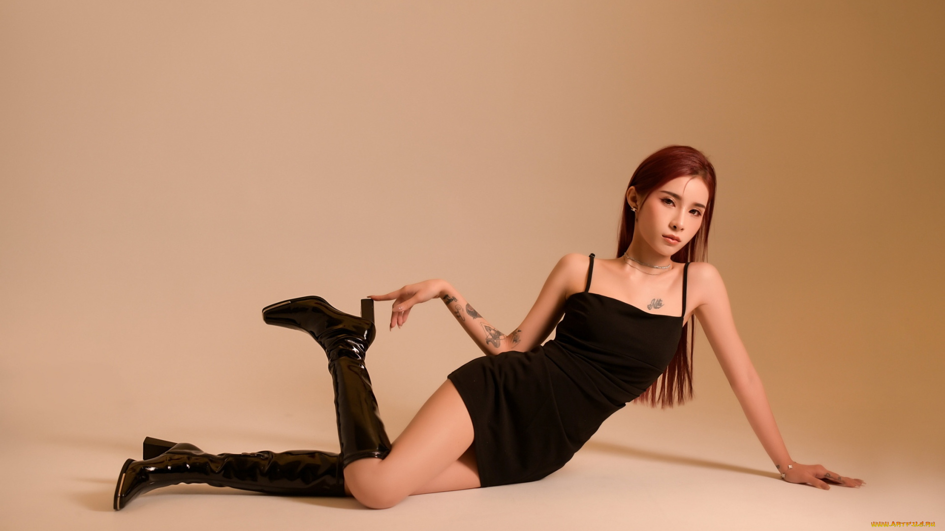 девушка, -, girl, девушки, -, брюнетки, , шатенки, девушка, женщина, разноцветная, сексуальная, модель, звезда, позирует, разная, обувь, верхняя, стильная, одежда, нижнее, эротическое, бельё, трусы, лифчик, аксессуары, макияж, колготки, чулки, и, множество, элементов, на, фотографии