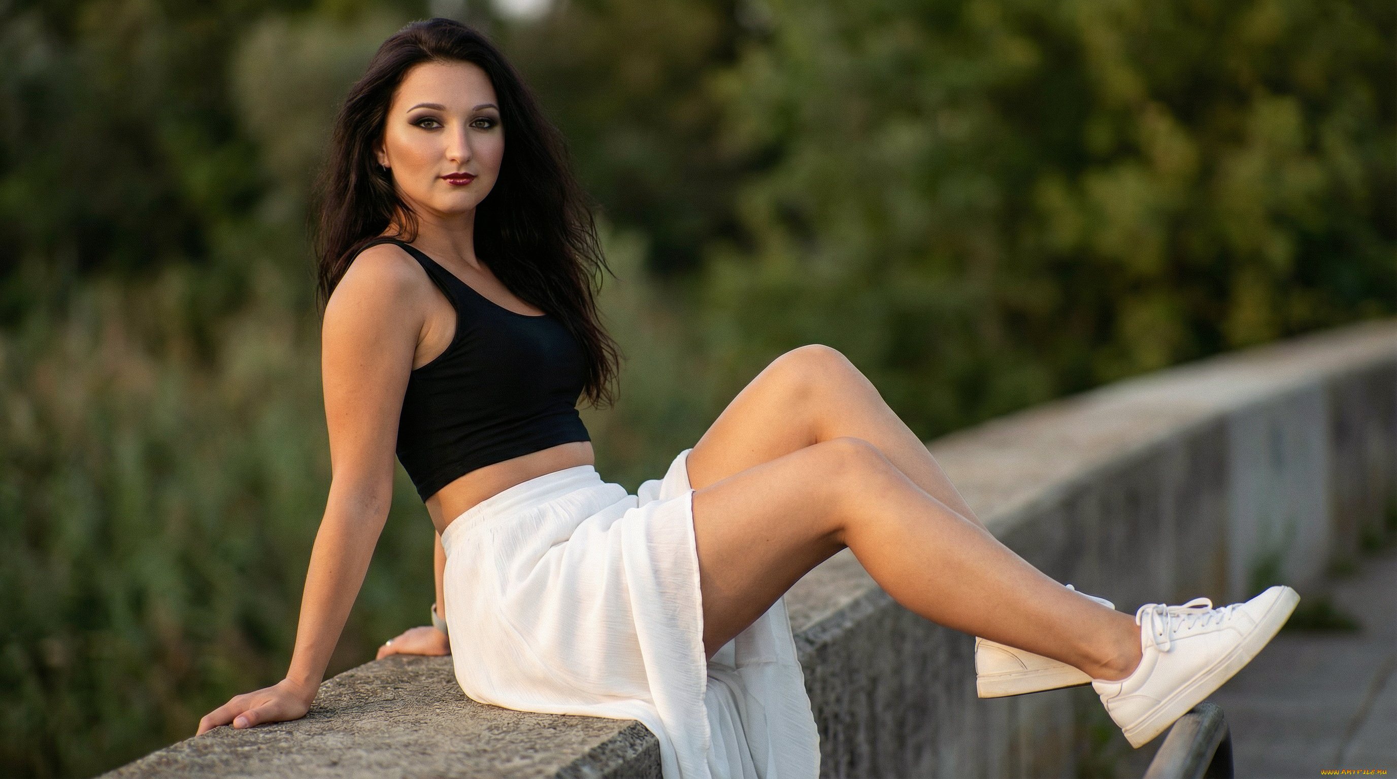 красивая, девушка, девушки, -, брюнетки, , шатенки, девушка, женщина, брюнетка, темноволосая, сексуальная, модель, звезда, позирует, разная, обувь, верхняя, стильная, одежда, нижнее, эротическое, бельё, трусы, лифчик, колготки, чулки, аксессуары, макияж, и, множество, элементов, на, фотографии