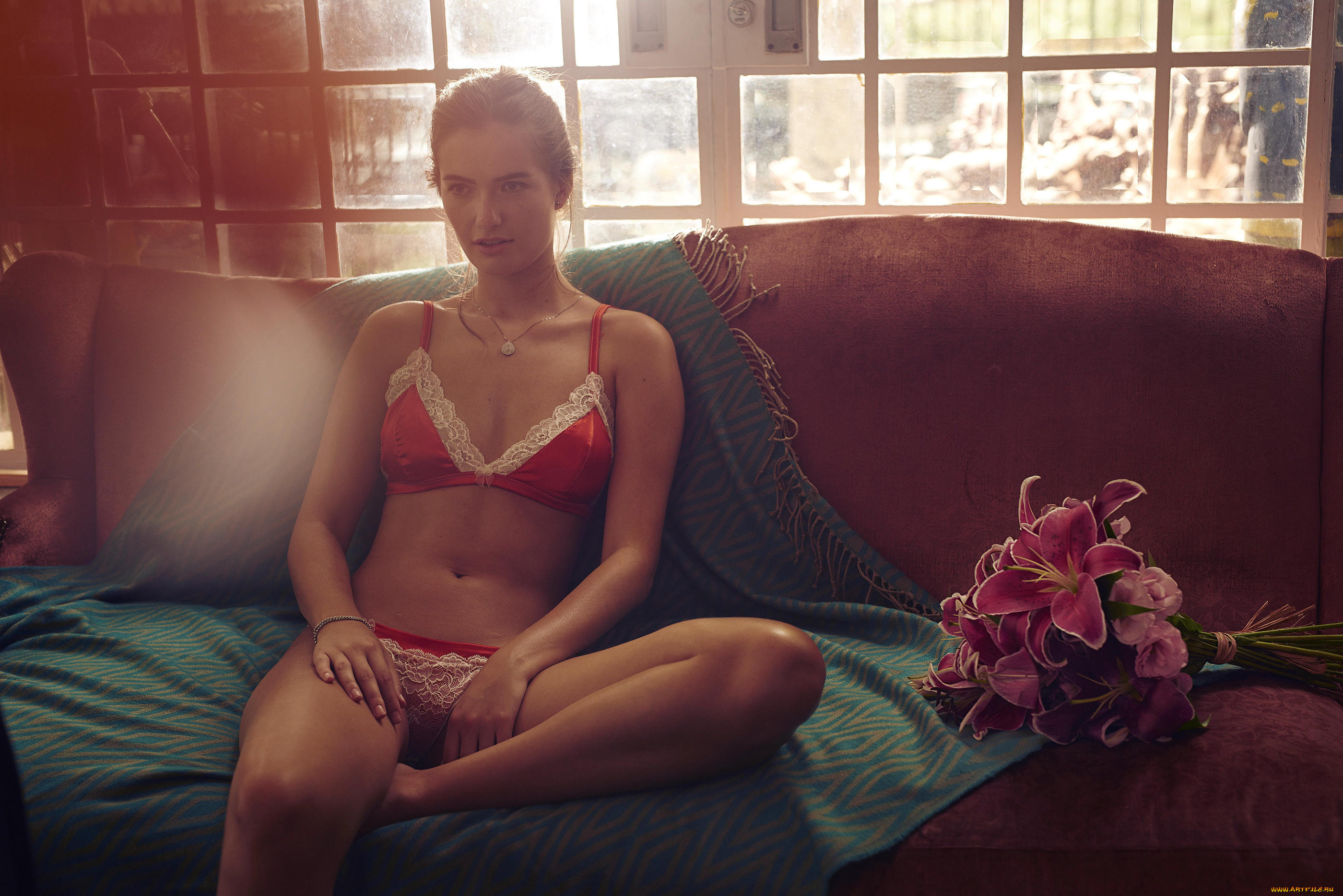 красивая, девушка, девушки, -, брюнетки, , шатенки, девушка, женщина, шатенка, темноволосая, сексуальная, модель, звезда, позирует, разная, обувь, верхняя, стильная, одежда, нижнее, эротическое, бельё, трусы, лифчик, колготки, чулки, аксессуары, макияж, и, множество, элементов, на, фотографии