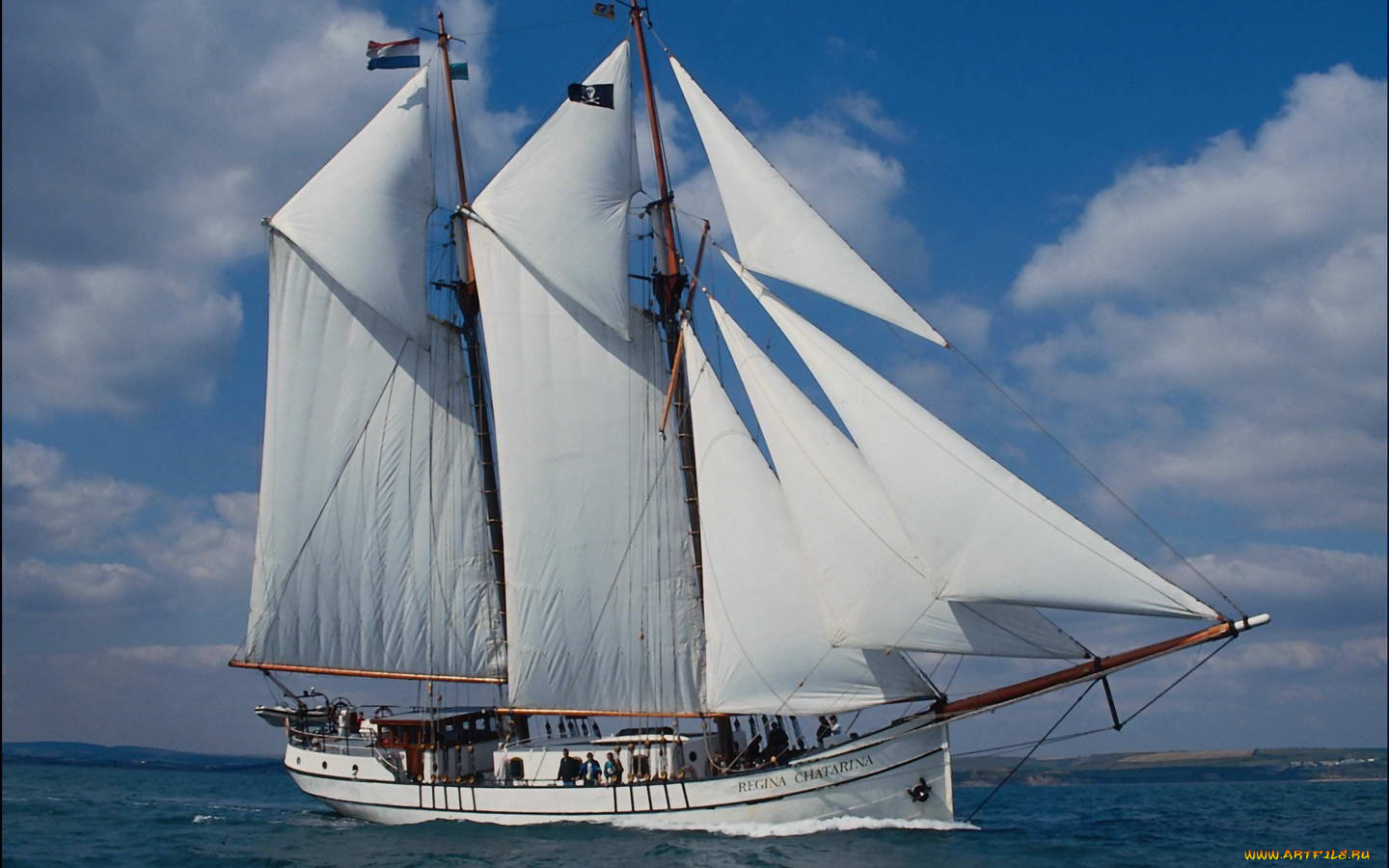 корабли, парусники