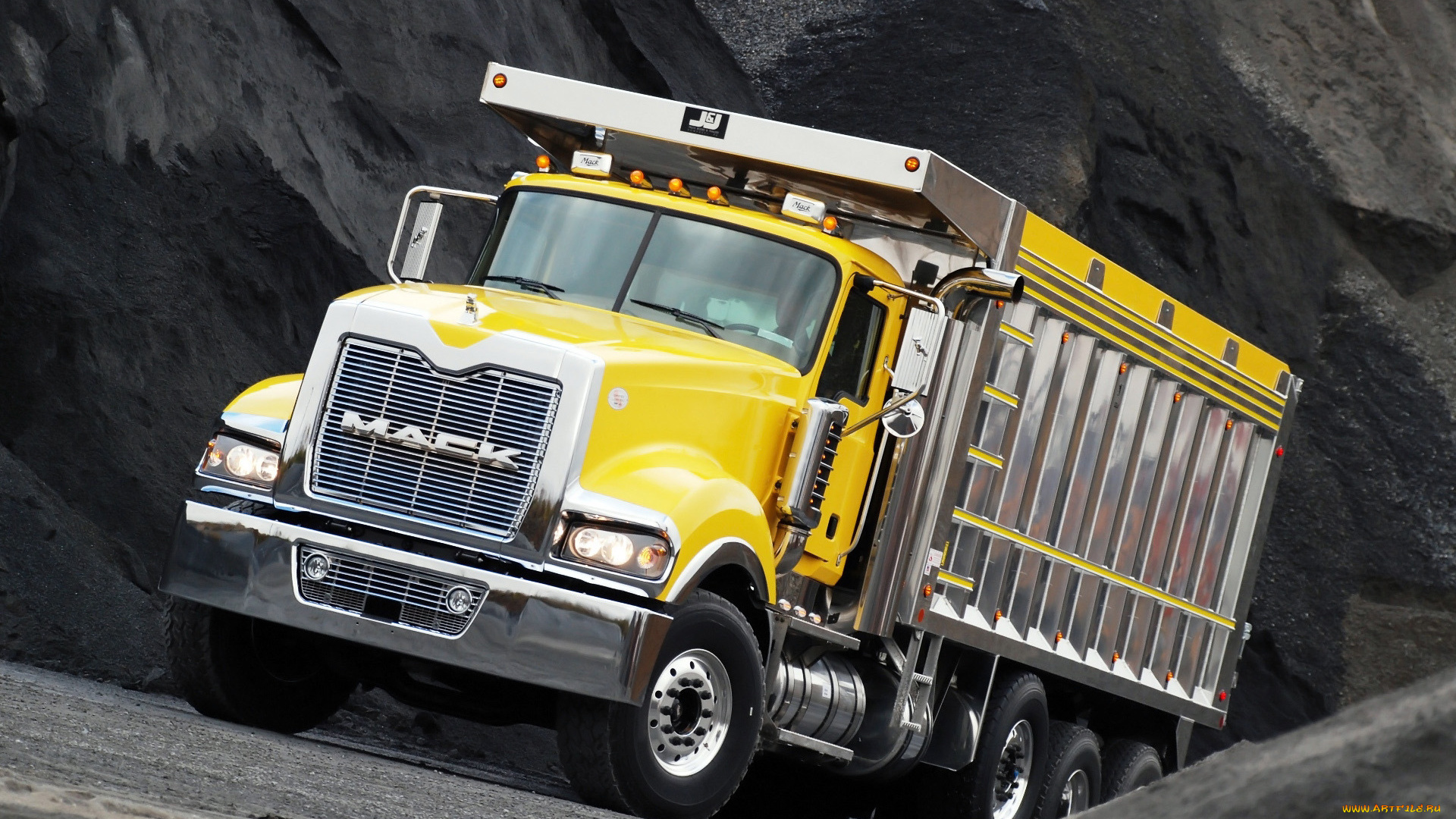 автомобили, mack