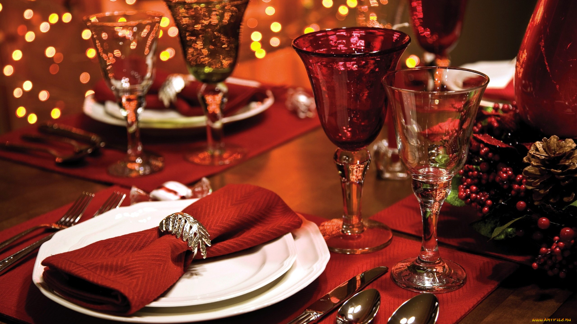 праздничные, сервировка, салфетка, бокалы, приборы