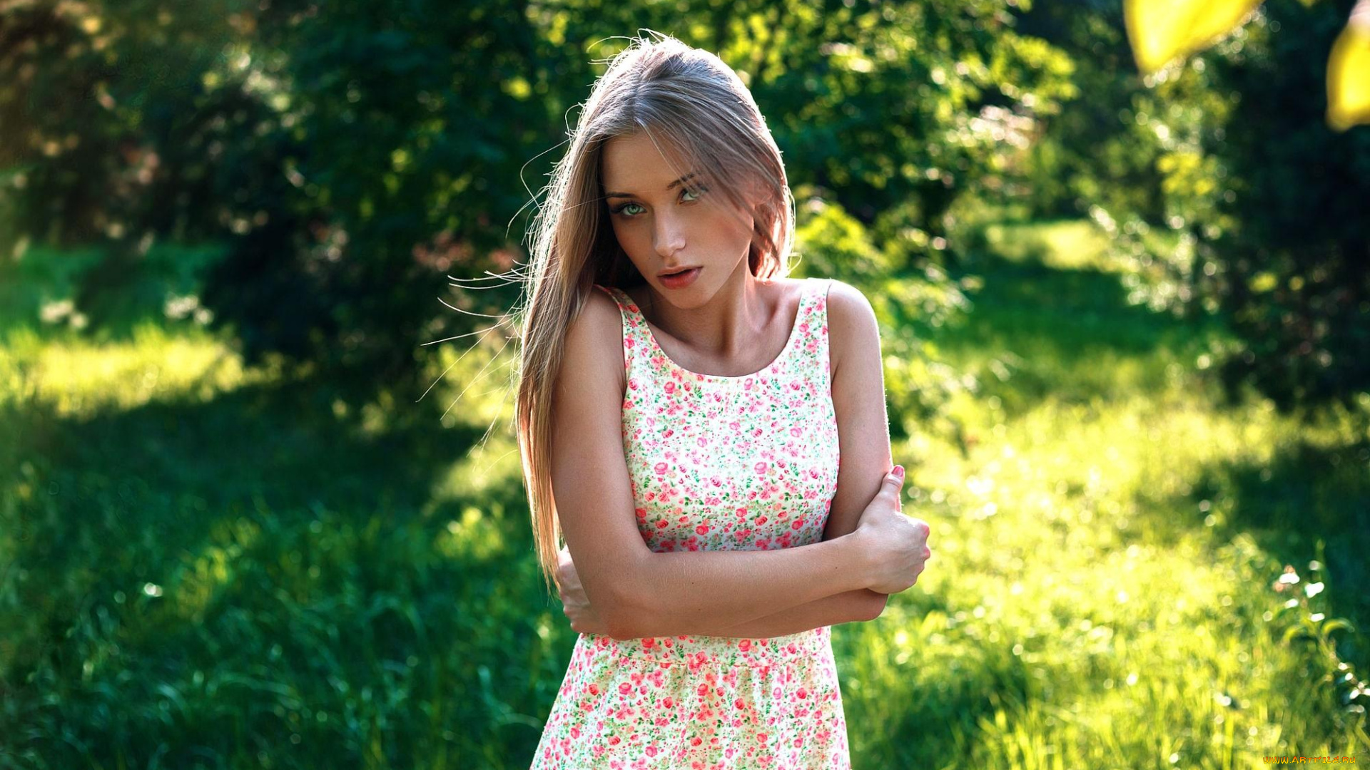 девушки, -unsort, , блондинки, , светловолосые, трава, деревья, сарафан, блондинка