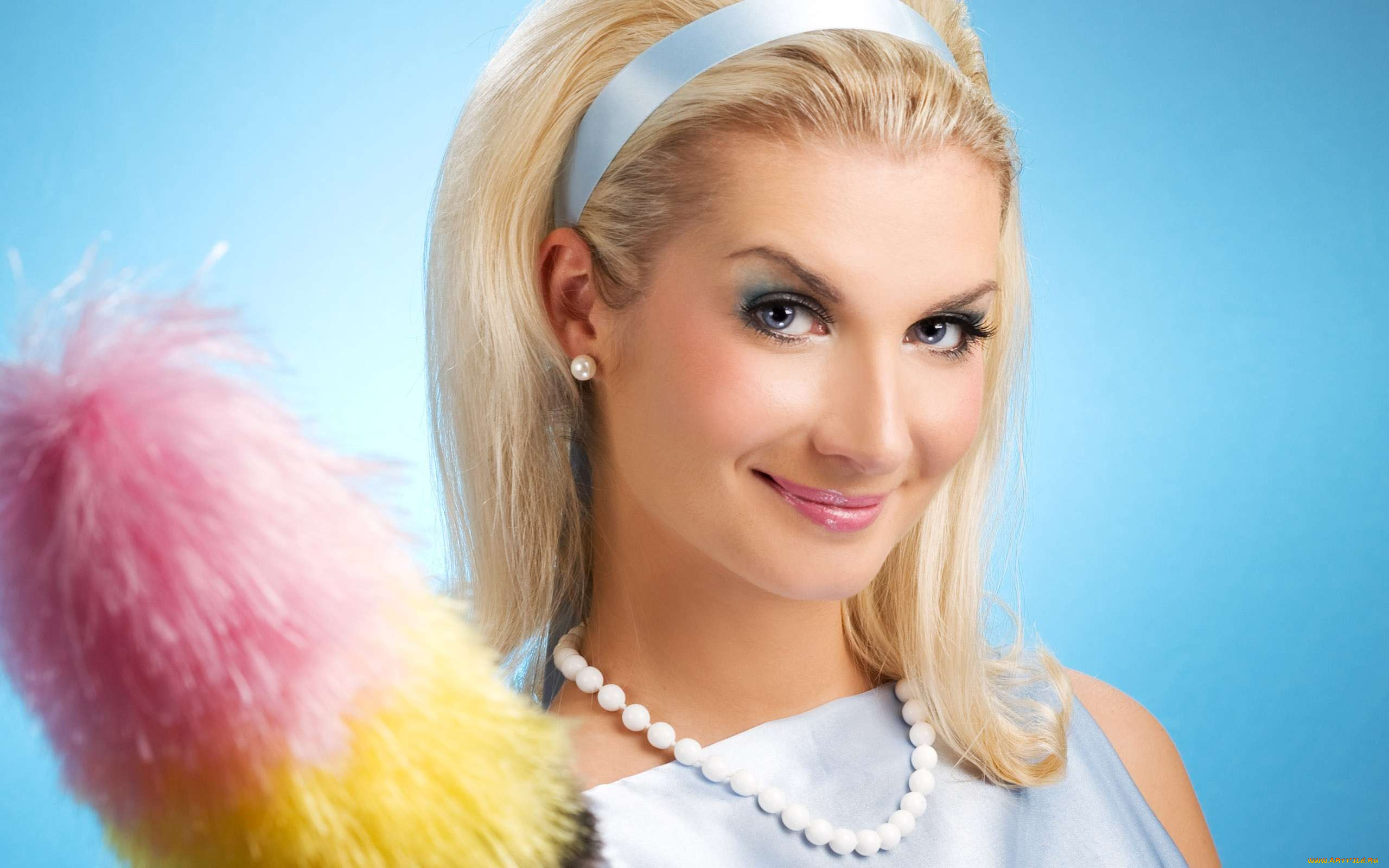 девушки, -, лица, , портреты, блондинка, лицо, улыбка, бусы, пипидастр