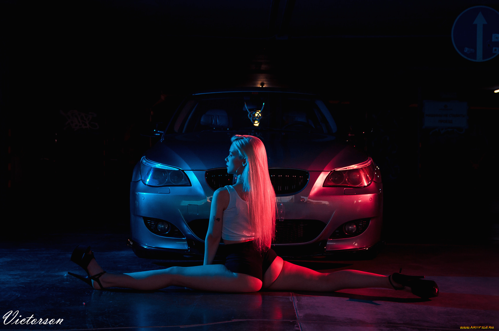 девушка, и, авто, автомобили, -авто, с, девушками, девушка, женщина, блондинка, светловолосая, сексуальная, модель, звезда, позирует, разная, обувь, верхняя, стильная, одежда, нижнее, эротическое, бельё, трусы, лифчик, колготки, чулки, аксессуары, макияж, и, множество, элементов, на, фотографии