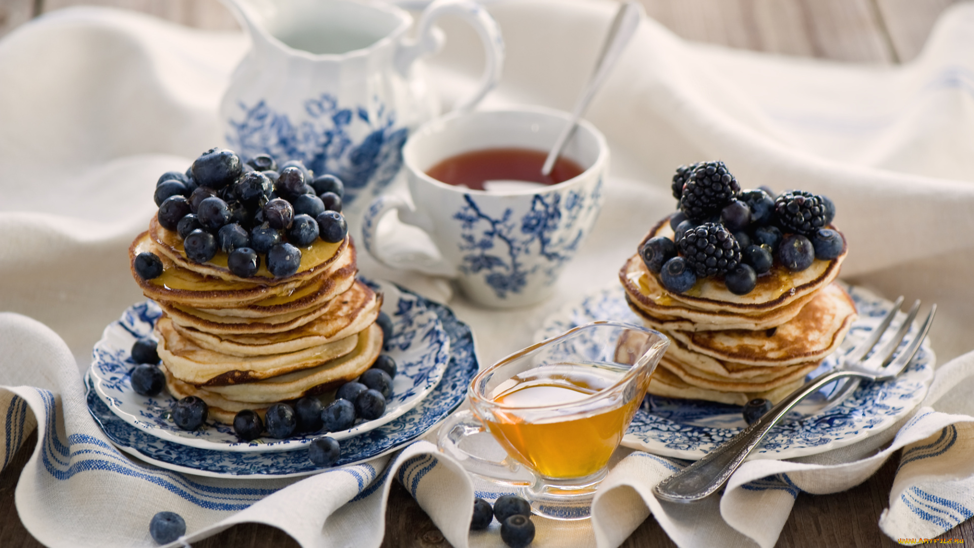 еда, блины, , оладьи, голубика, блинчики