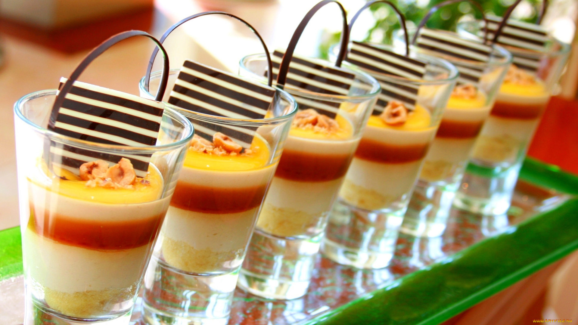 еда, мороженое, , десерты, шоколад, десерт, рюмки, поднос