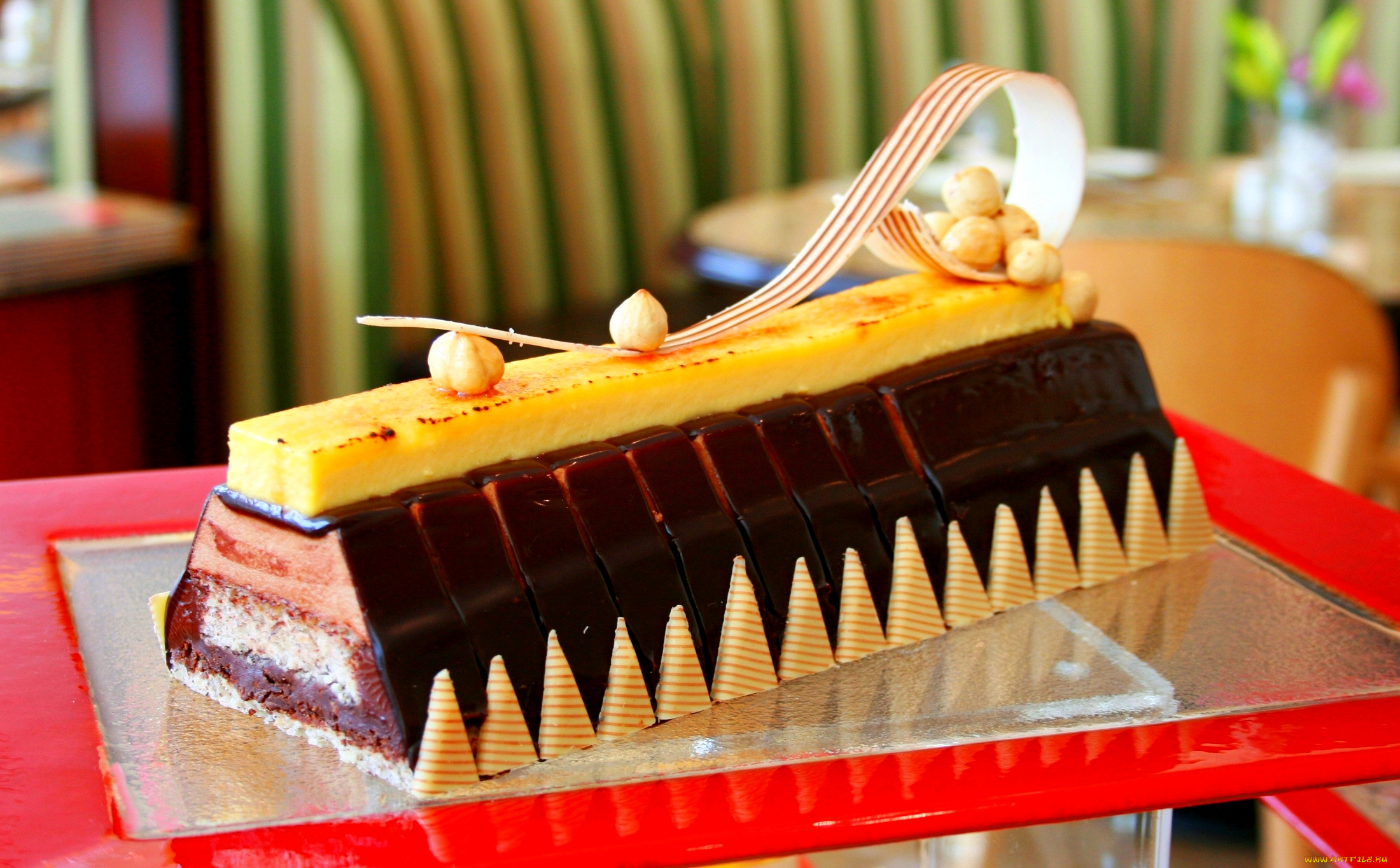 еда, торты, орешки, шоколад, тортик, сладость