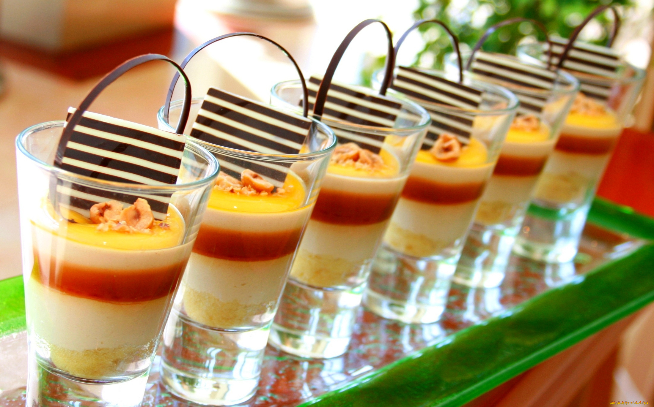 еда, мороженое, , десерты, шоколад, десерт, рюмки, поднос