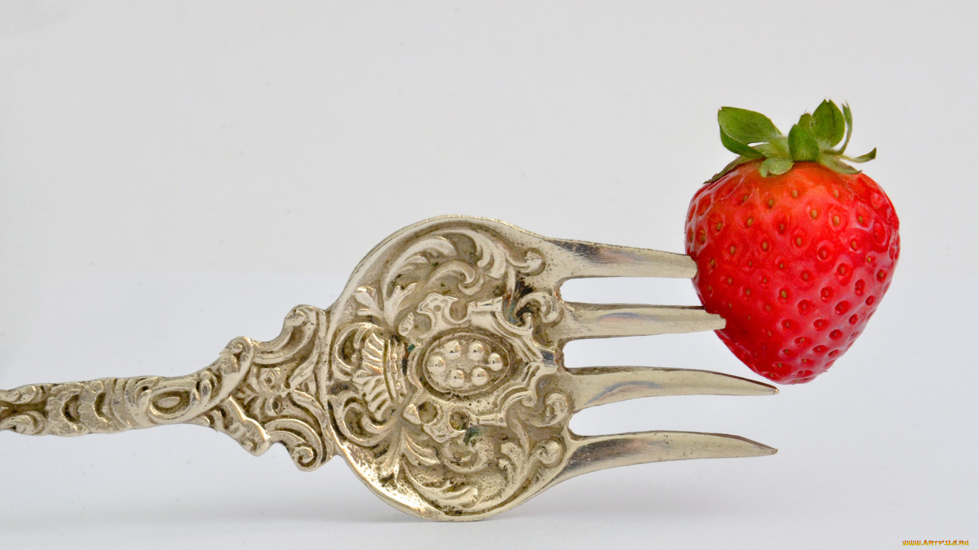 еда, клубника, , земляника, ягодка, вилка