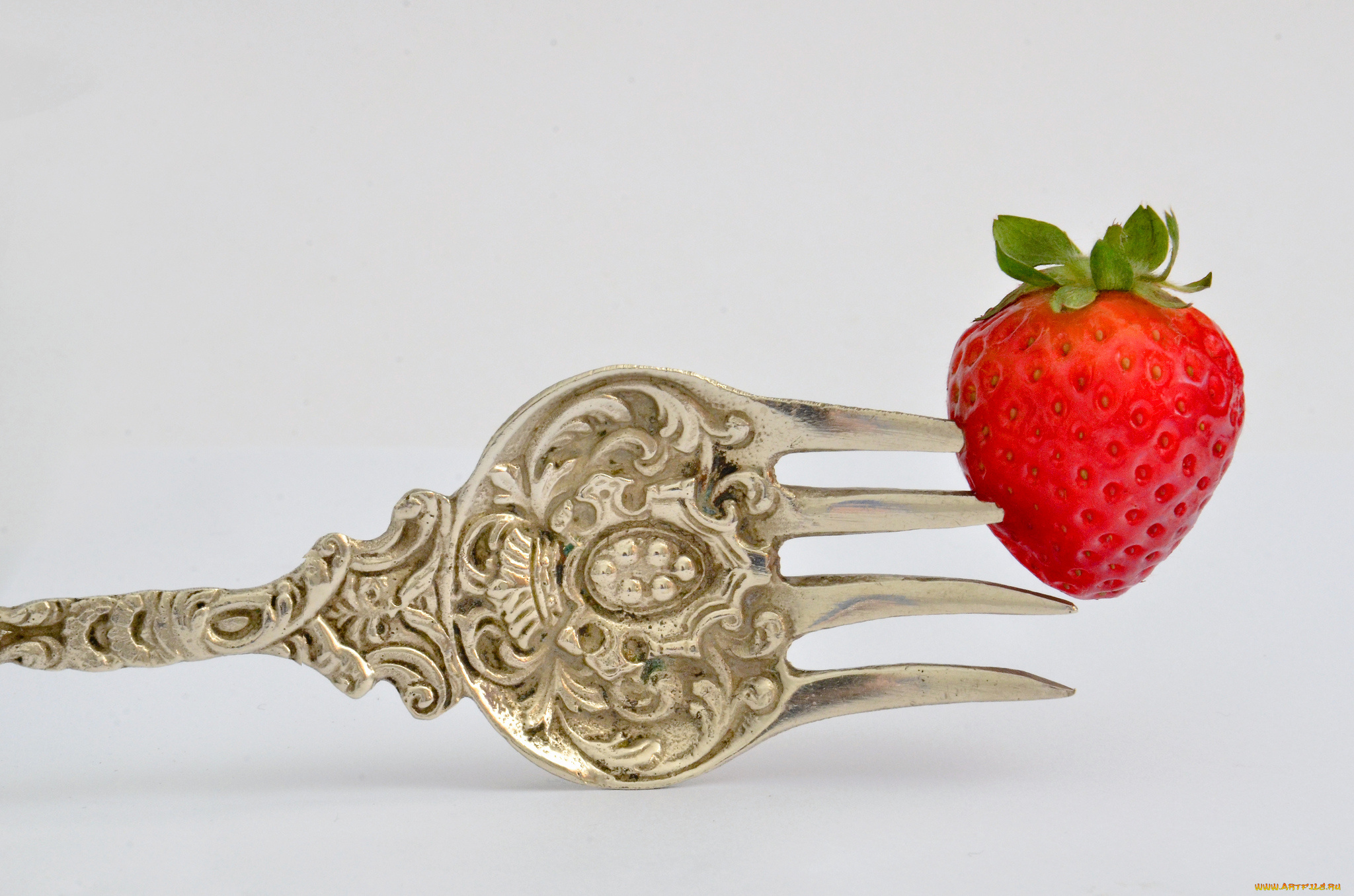 еда, клубника, , земляника, ягодка, вилка