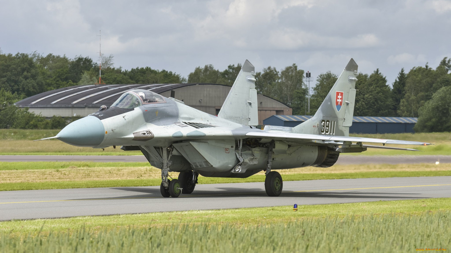 авиация, боевые, самолёты, истребитель, миг-29, mig-29, аэродром