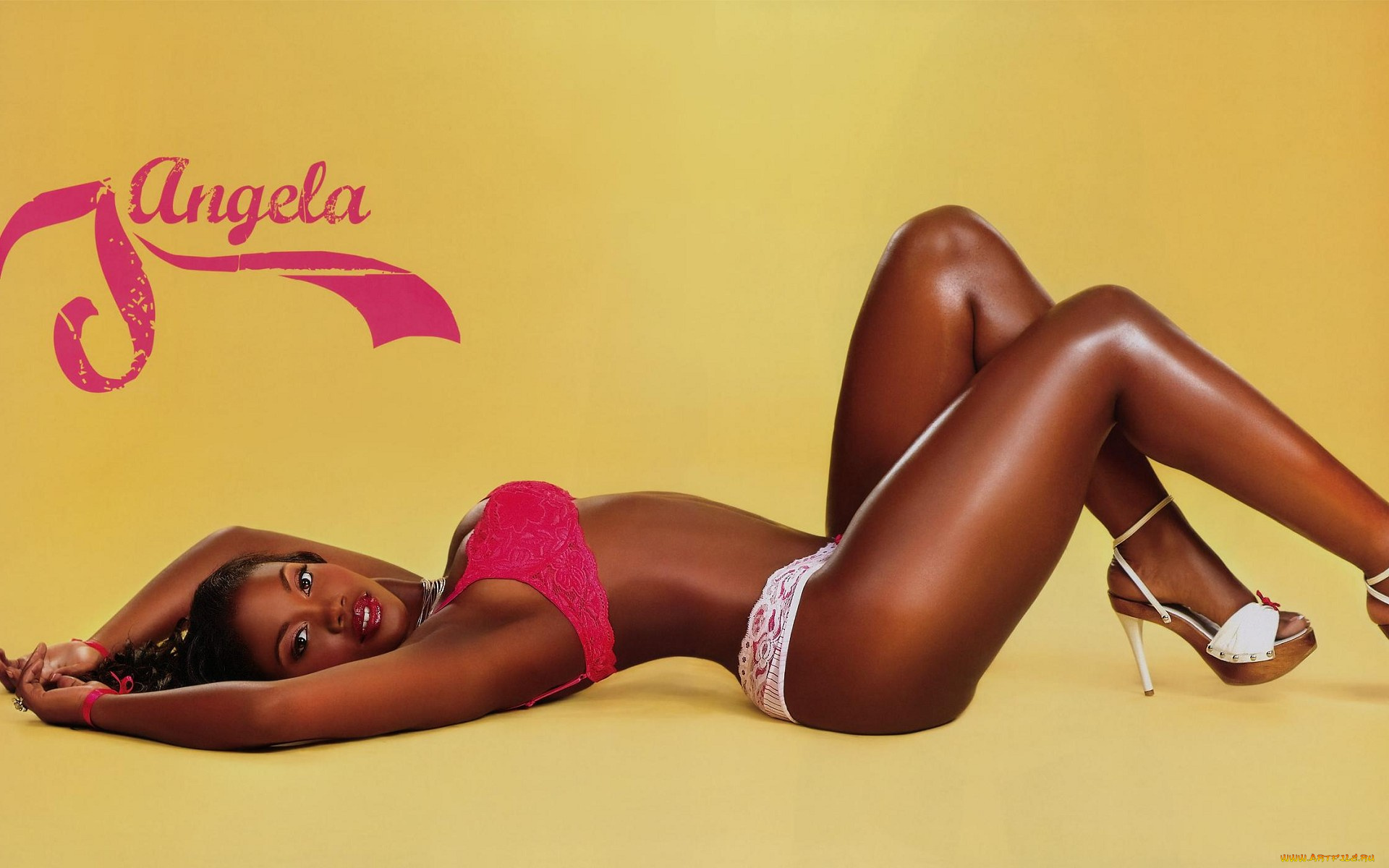 Angela, Henderson, девушки