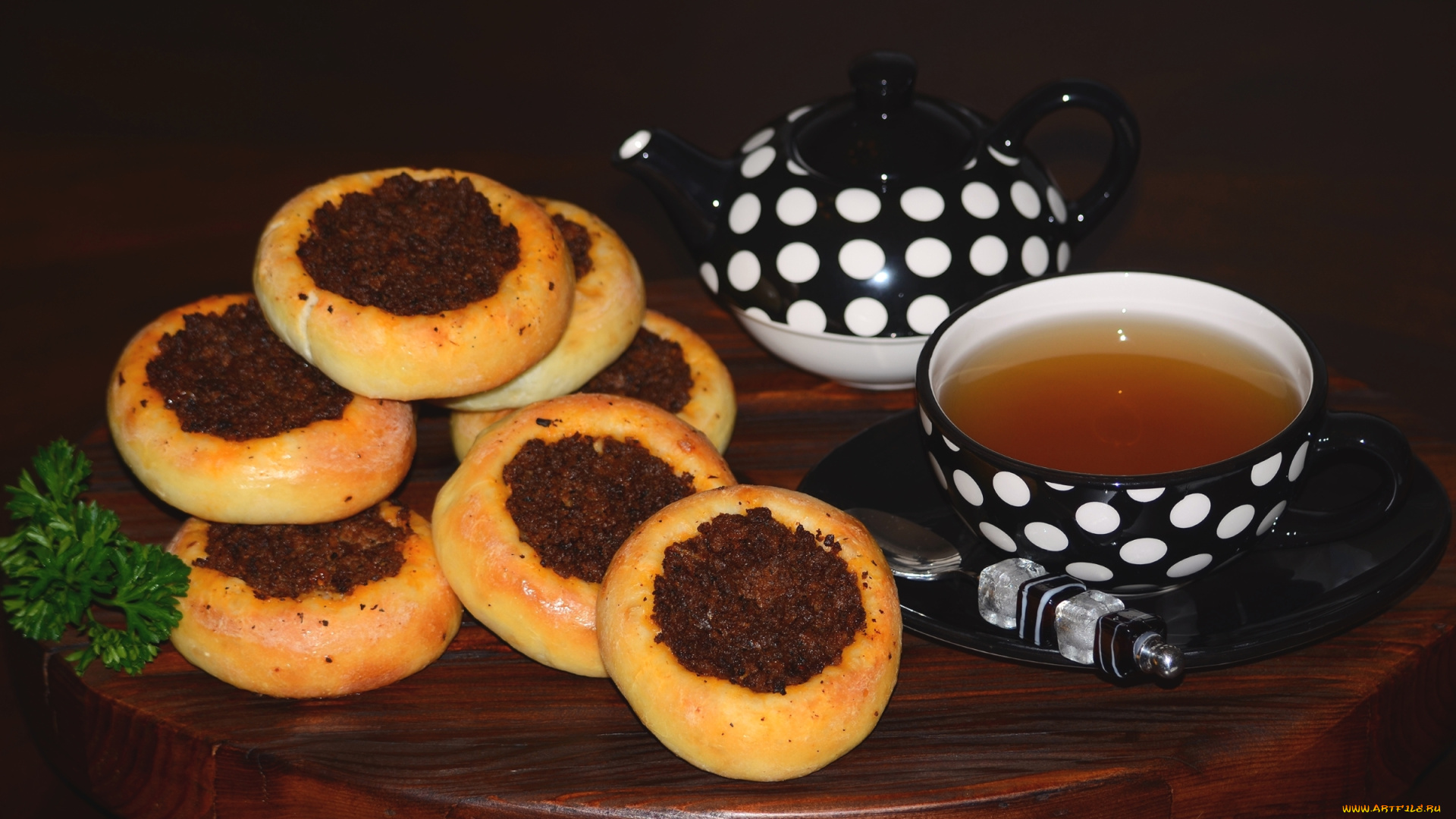 еда, хлеб, , выпечка, мясо, чай, булочки