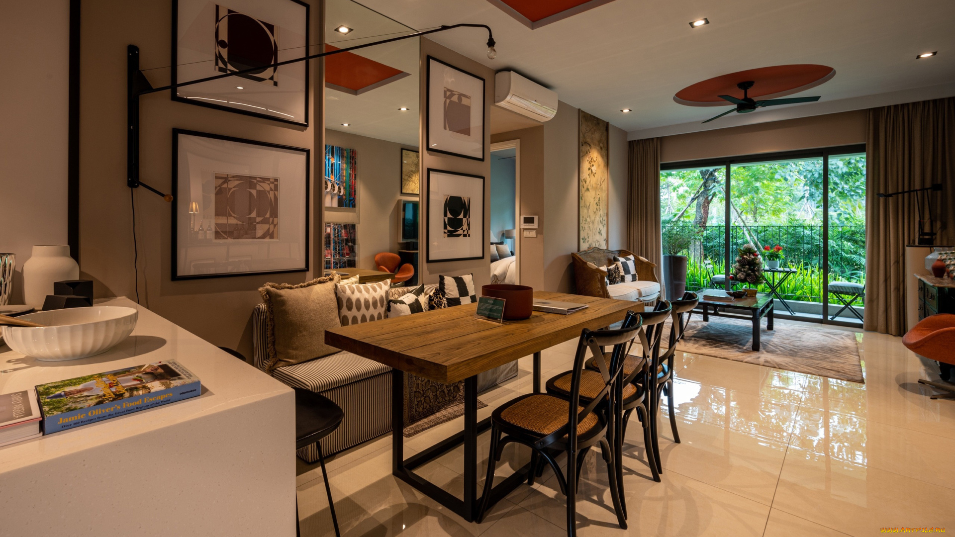 интерьер, столовая, стол, диван, стулья, картины