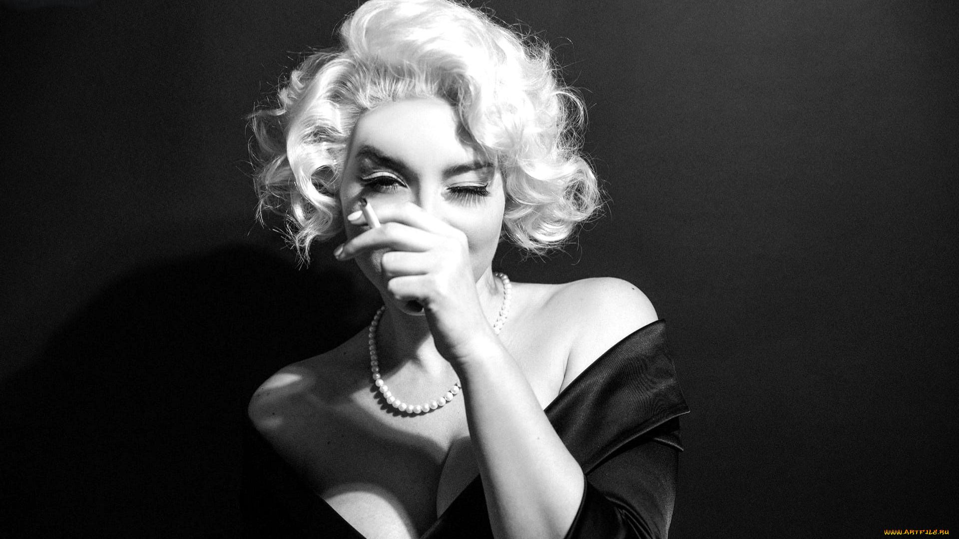 девушки, анна, шаховская, образ, косплей, черно-белая, мэрилин, монро, платье, бусы, сигарета