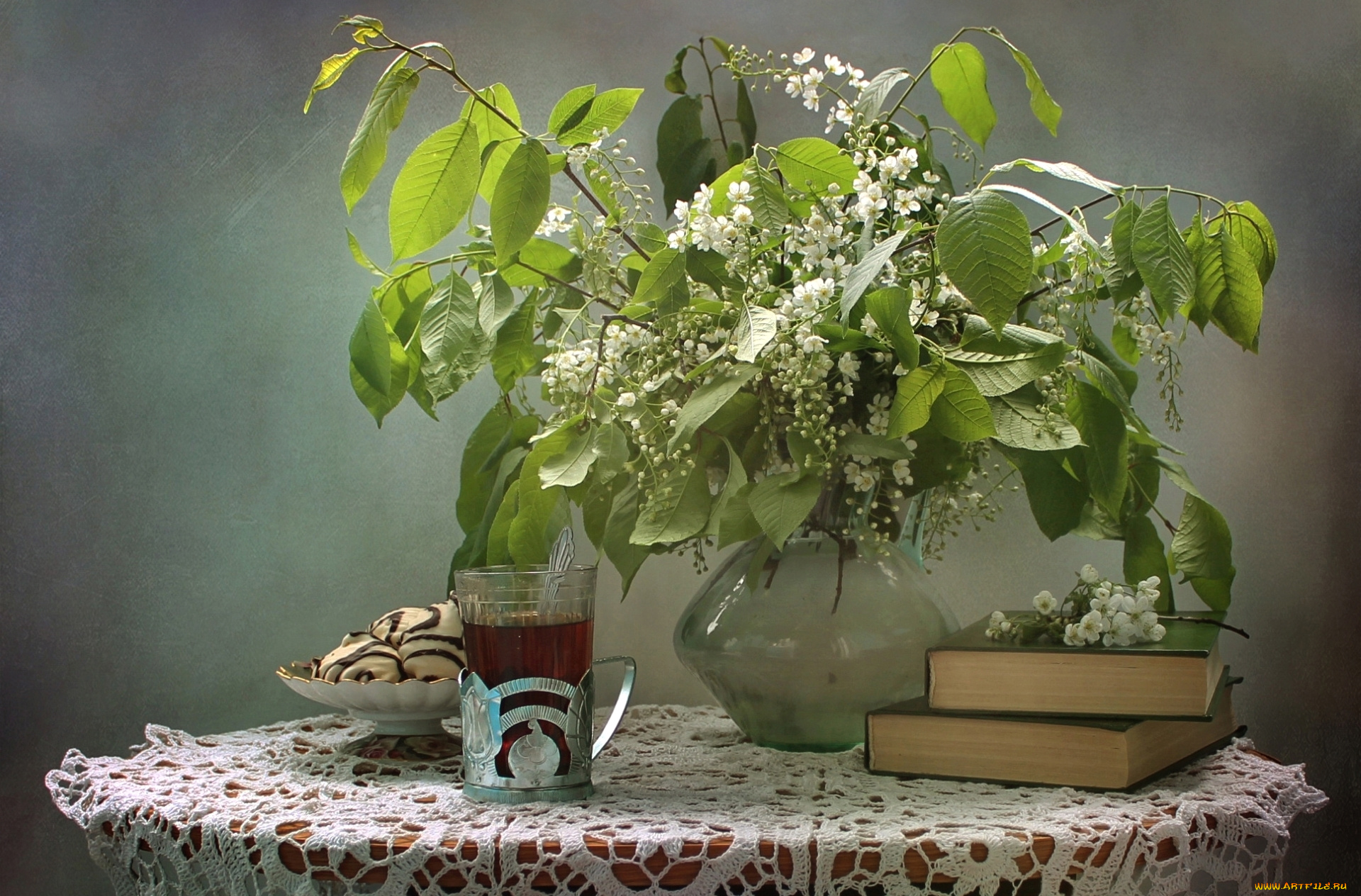 еда, натюрморт, черемуха, чай, печенье, книги