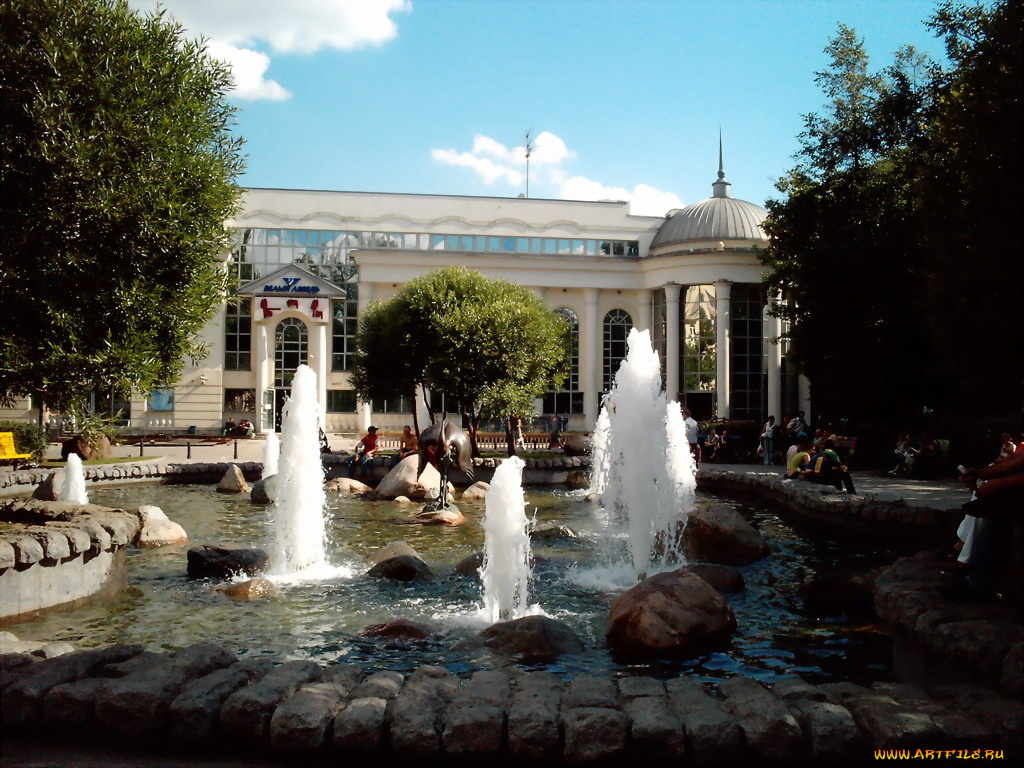 города, фонтаны