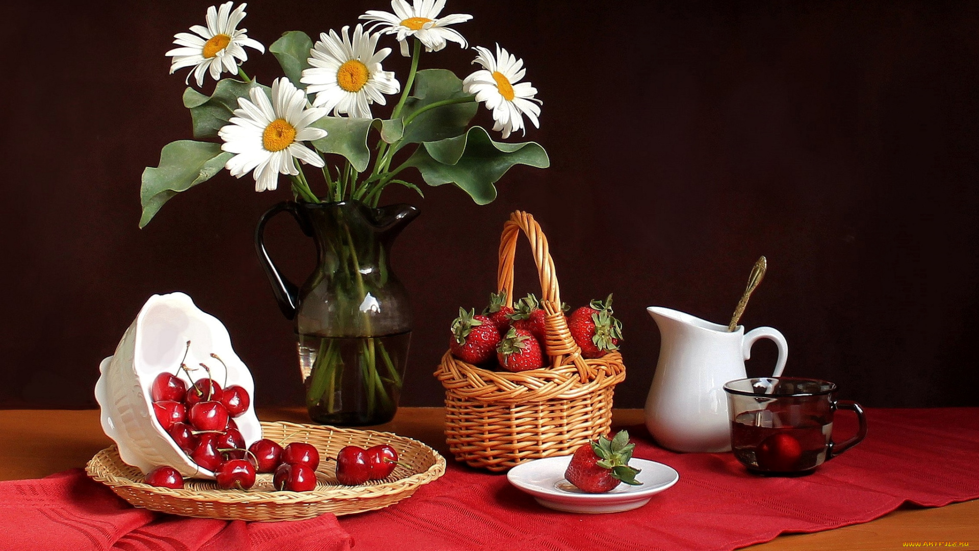 еда, натюрморт, ромашки, клубника, вишни