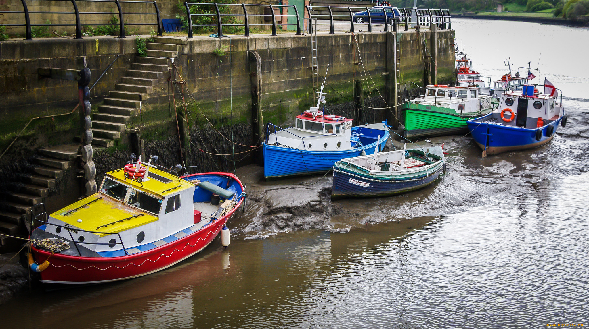 корабли, разные, вместе, причал