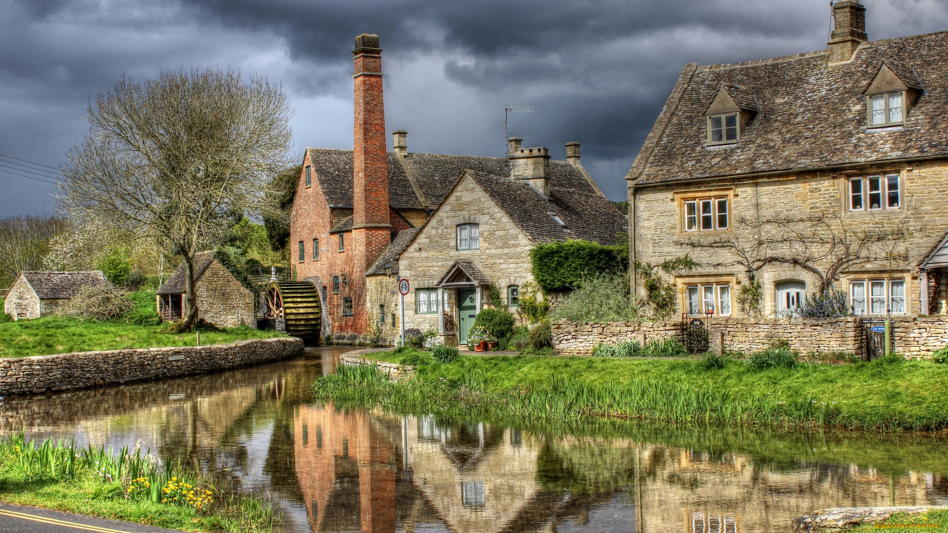 города, -, здания, , дома, отражение, туча, вода