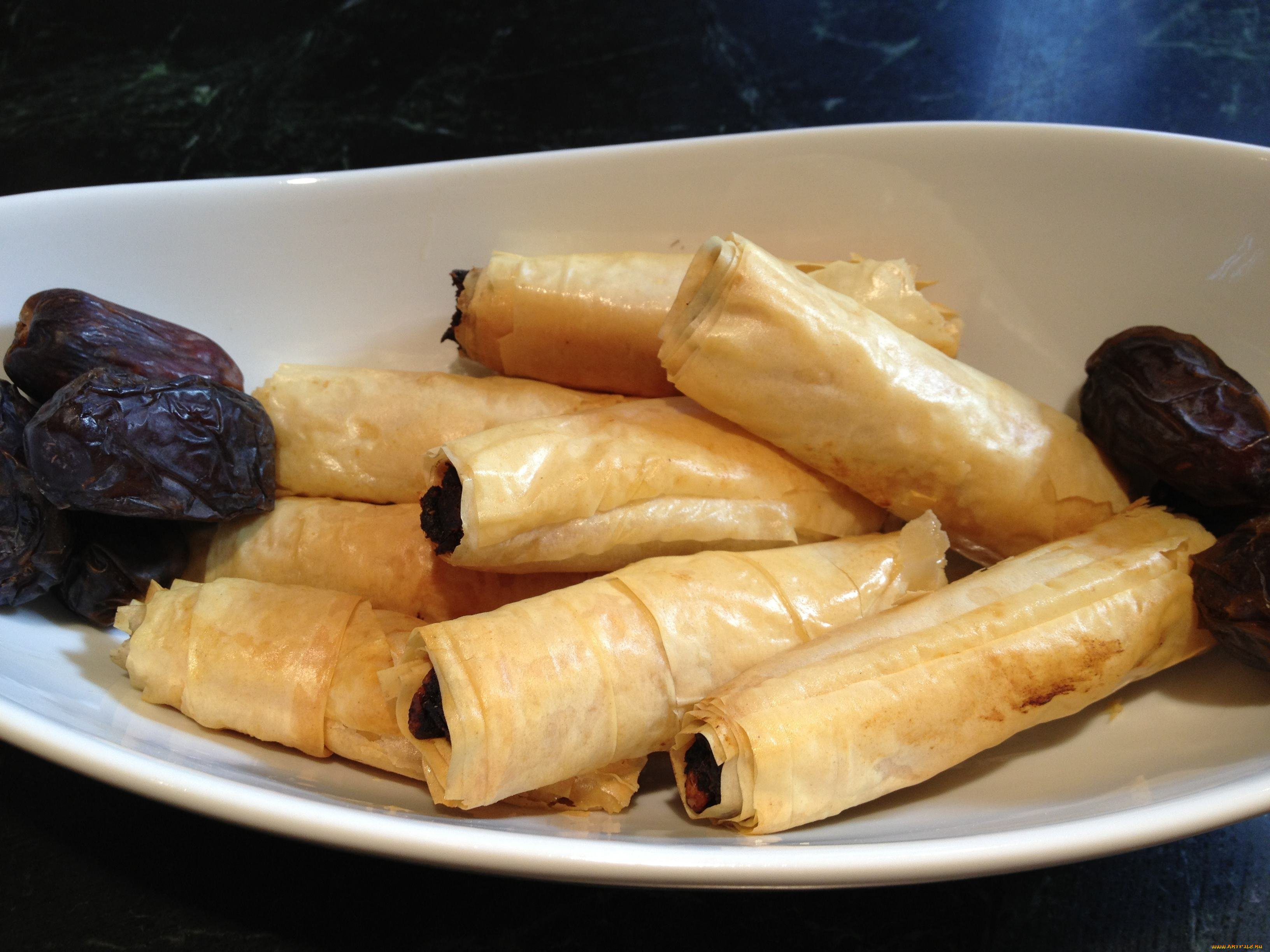 еда, пирожные, , кексы, , печенье, финики, рулетики