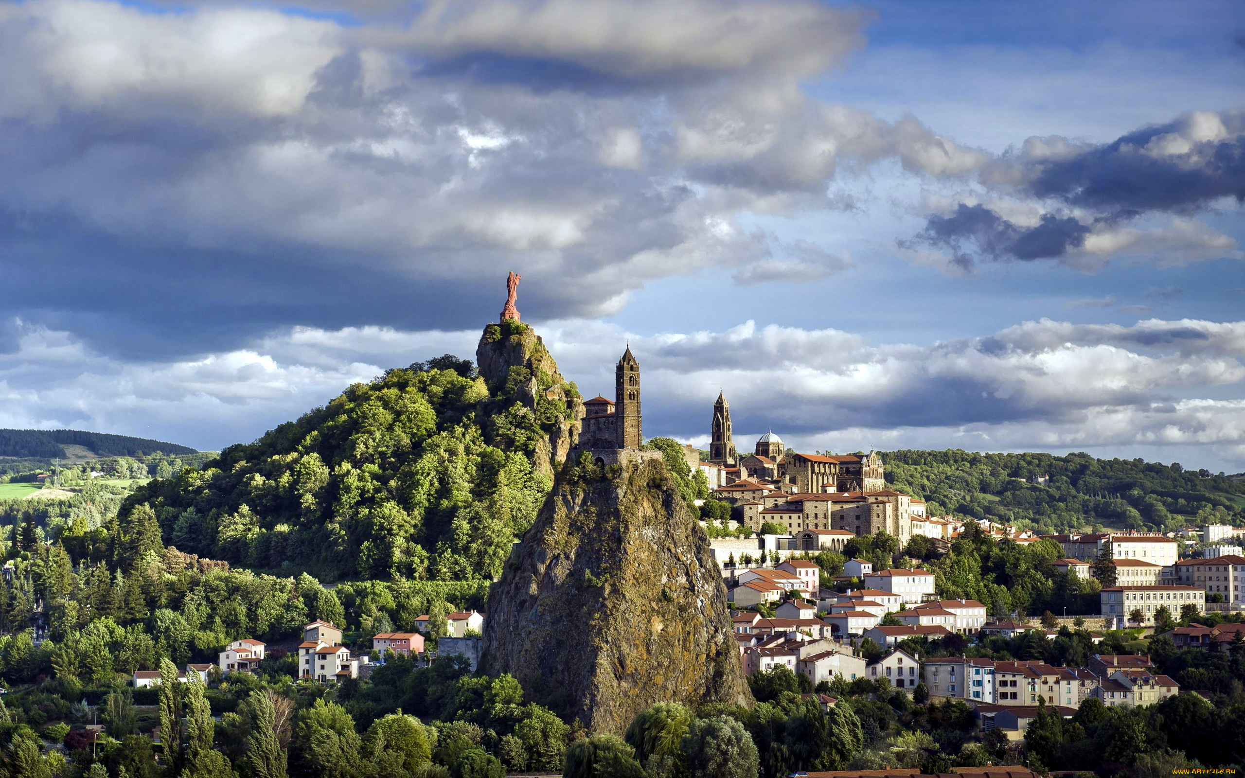 chapel, of, saint-michel, daiguilhe, france, города, -, католические, соборы, , костелы, , аббатства, chapel, of, saint-michel, daiguilhe