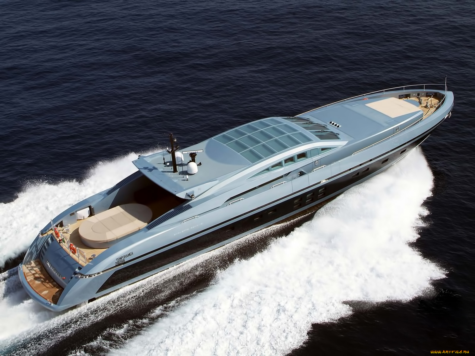 корабли, Яхты