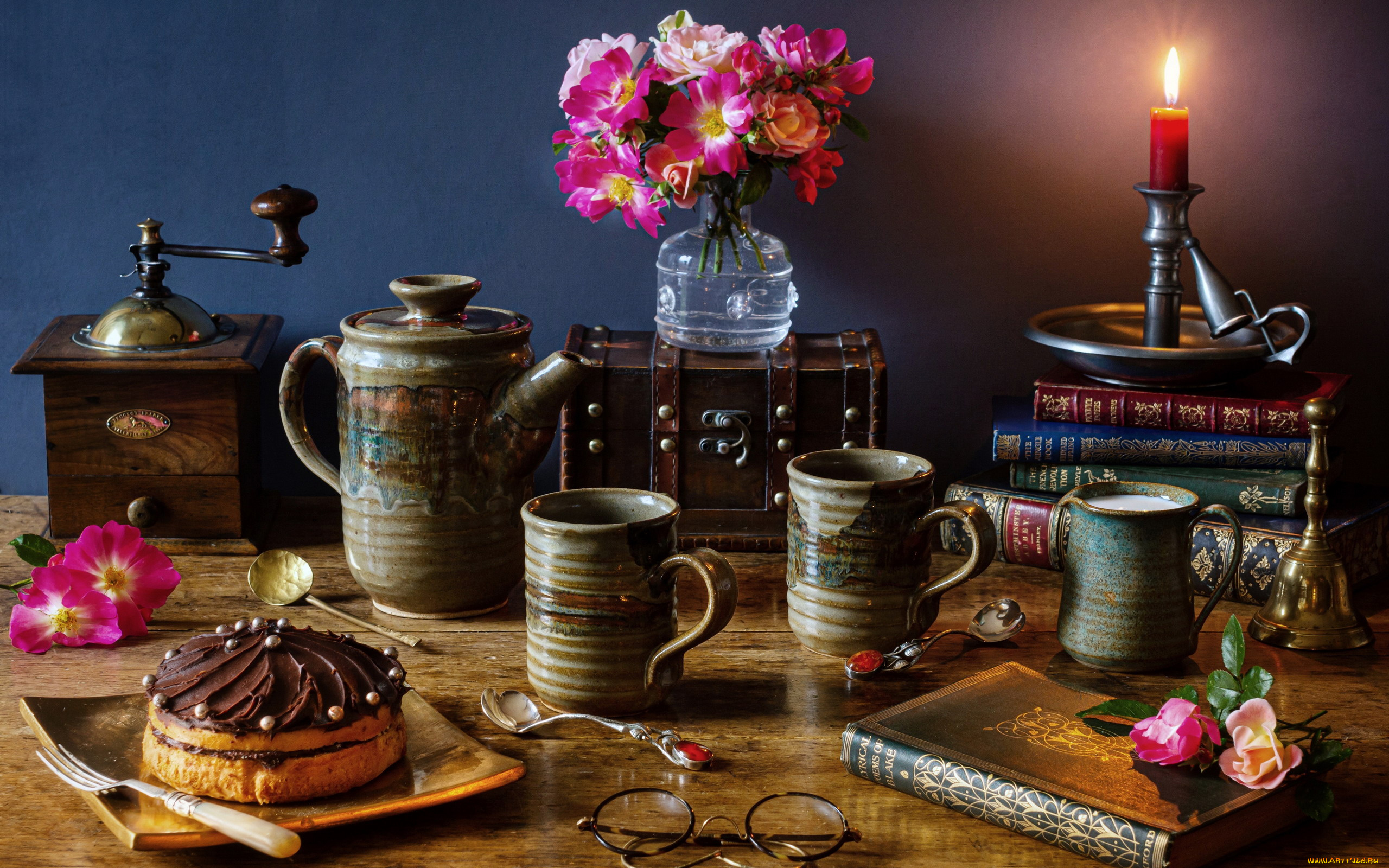 еда, натюрморт, букет, свеча, кофемолка, торт